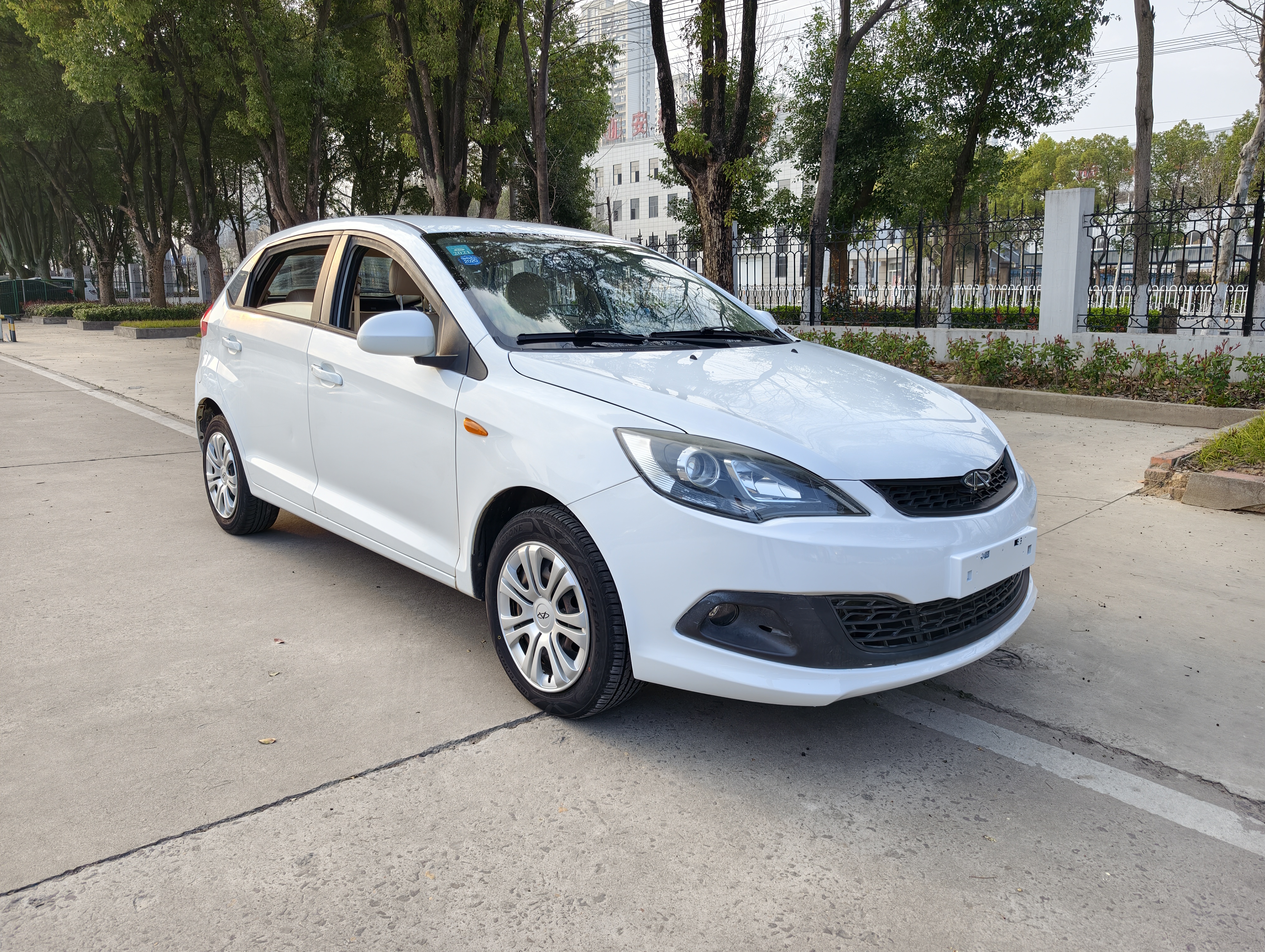 Chery Fulwin 2 2015 image de voiture #3