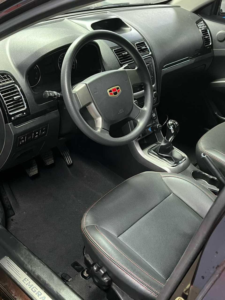 GEELY Emgrand Classic 2014 immagine di auto #3