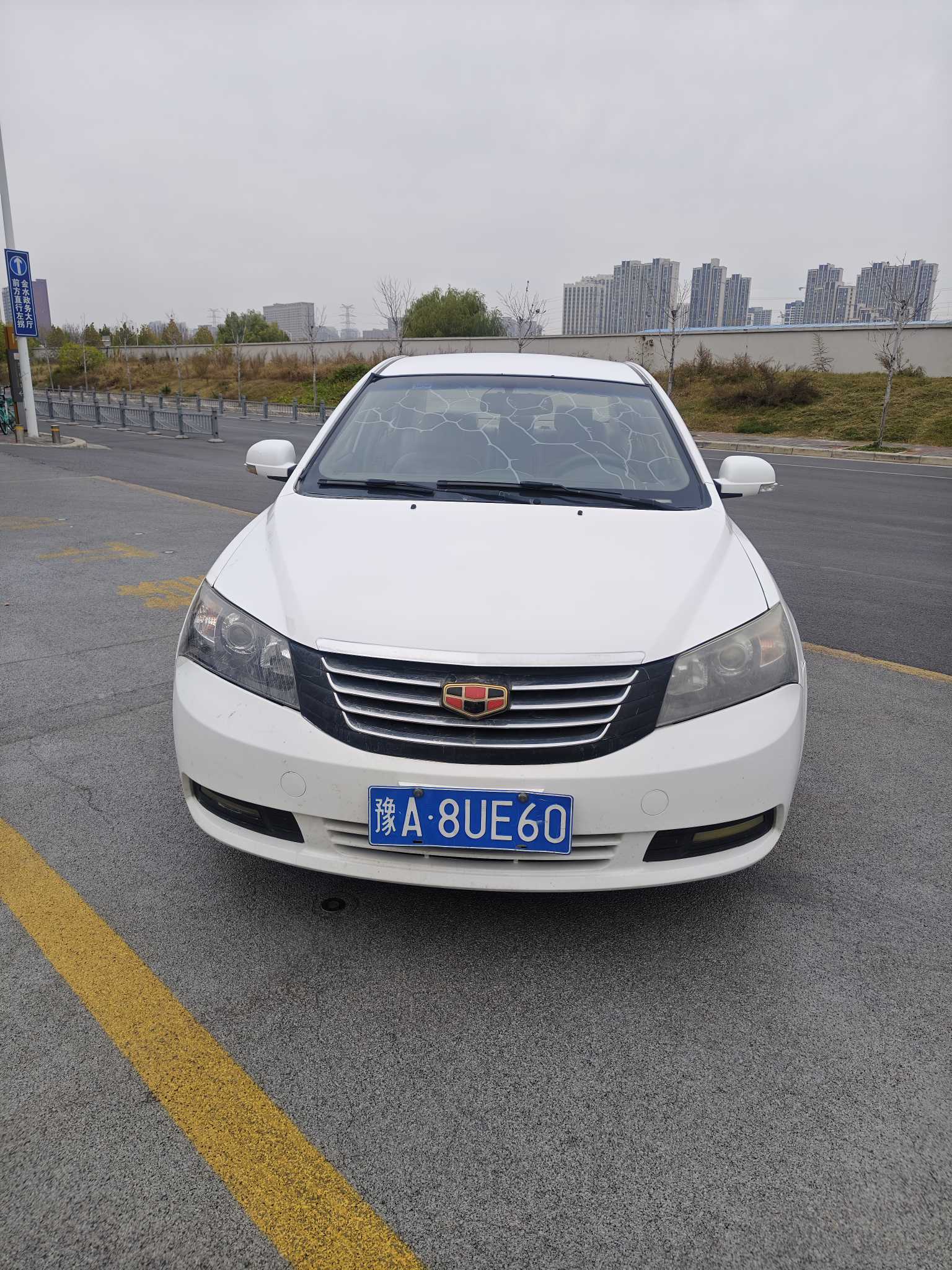 GEELY Emgrand Classic 2014 car image #3