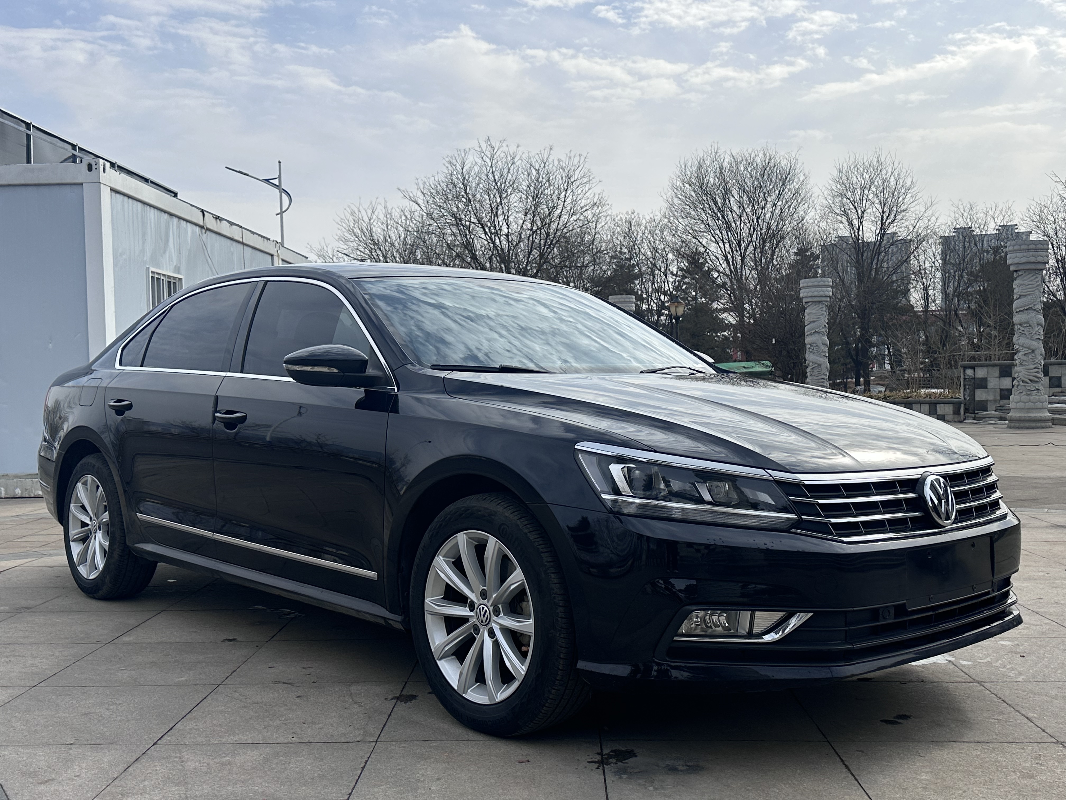 Volkswagen Passat 2018 car image #3