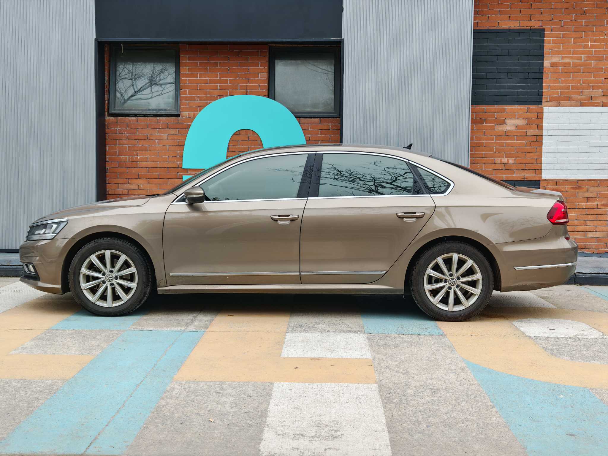 Volkswagen Passat 2017 car image #3