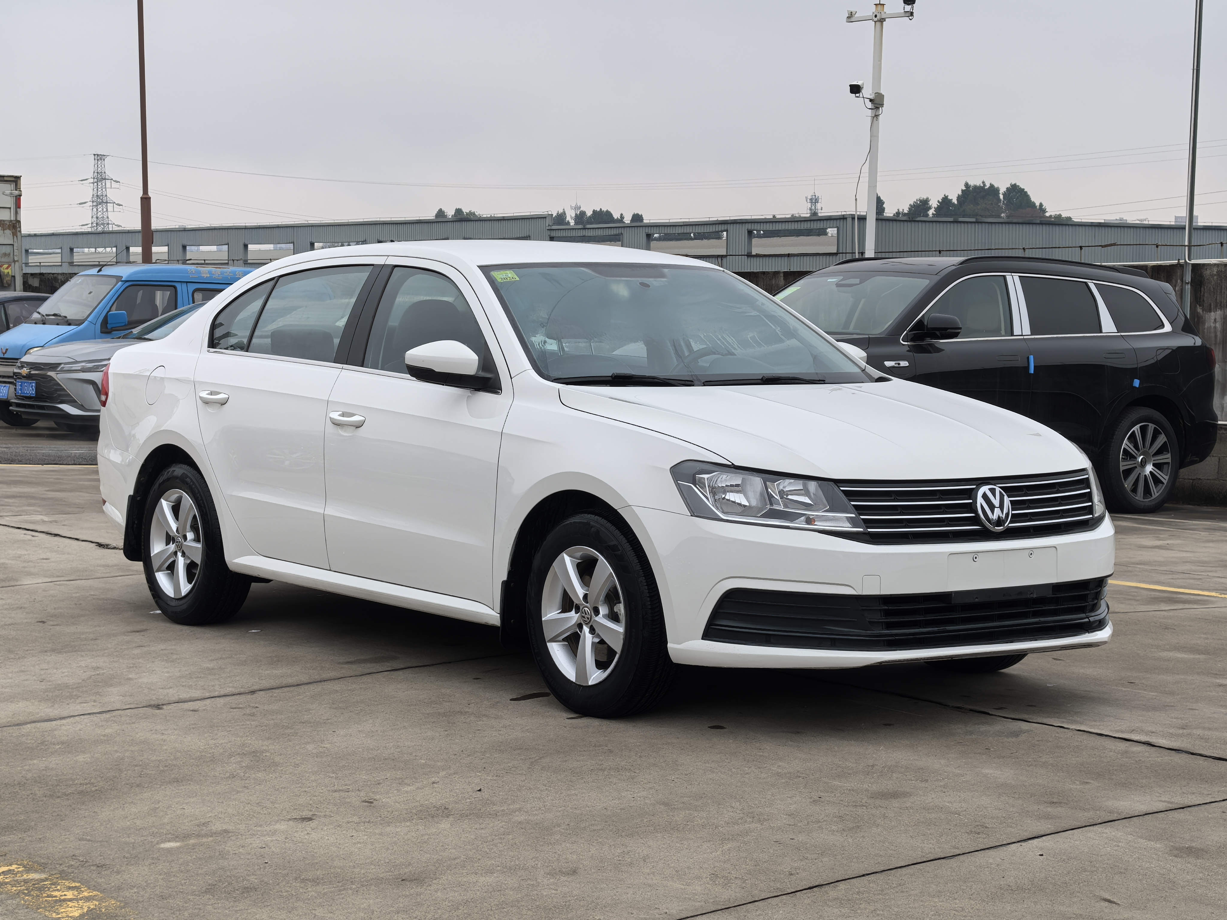 Volkswagen Lavida 2016 car image #3
