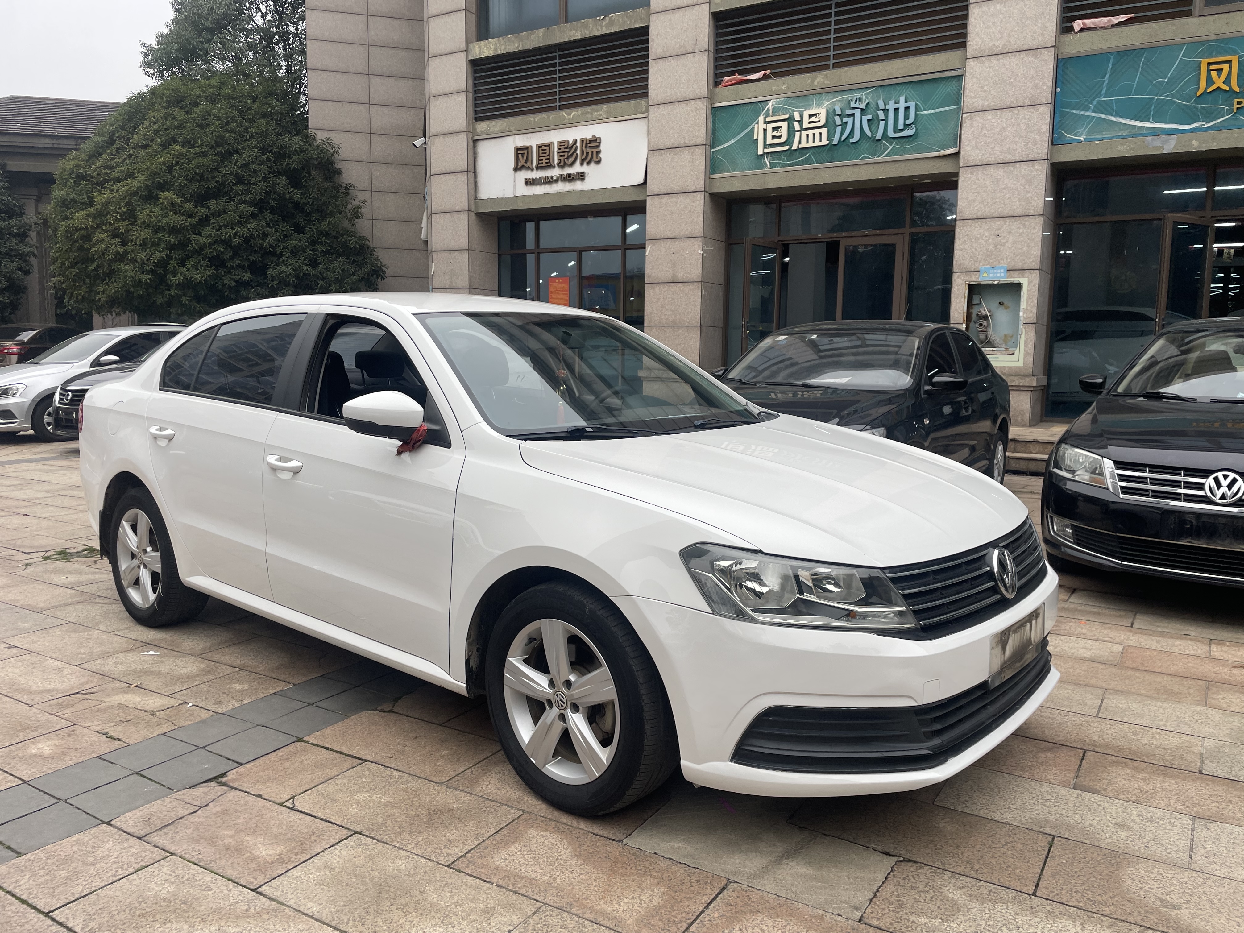 Volkswagen Lavida 2019 car image #3