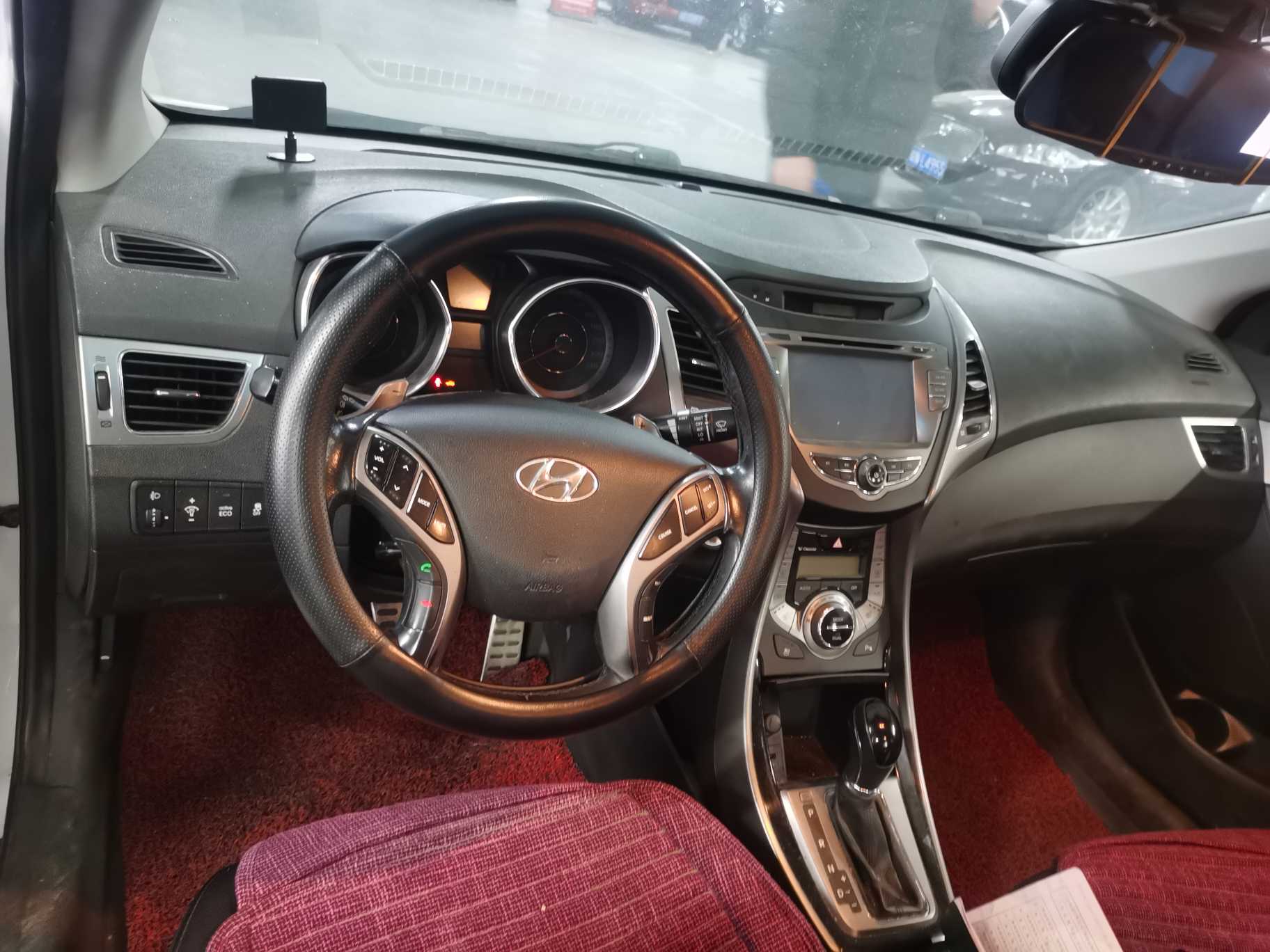 Hyundai Elantra MD 2013 car image #3