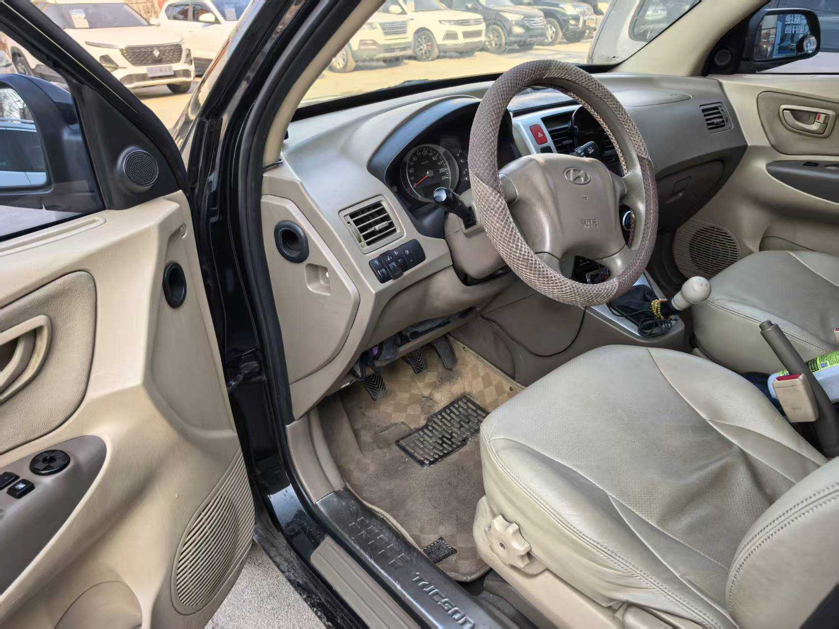 Hyundai Tucson 2014 car image #3