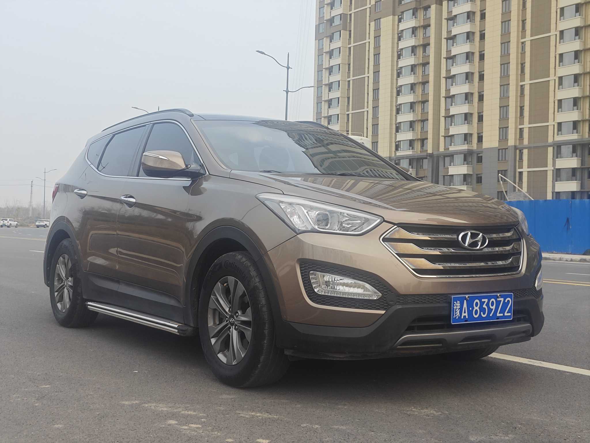 Hyundai Santa Fe 2014 car image #3