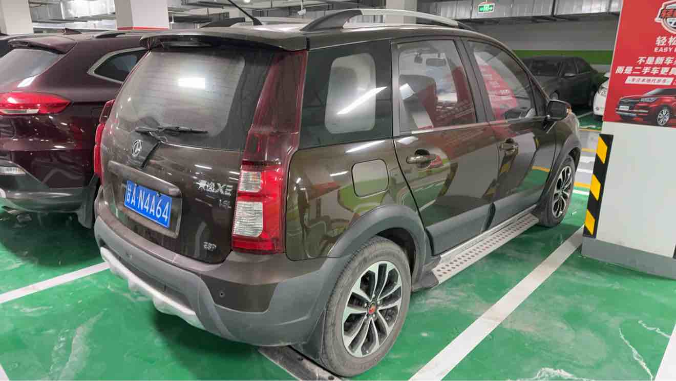 Forthing JOYEAR X5 2014 صورة سيارة #3