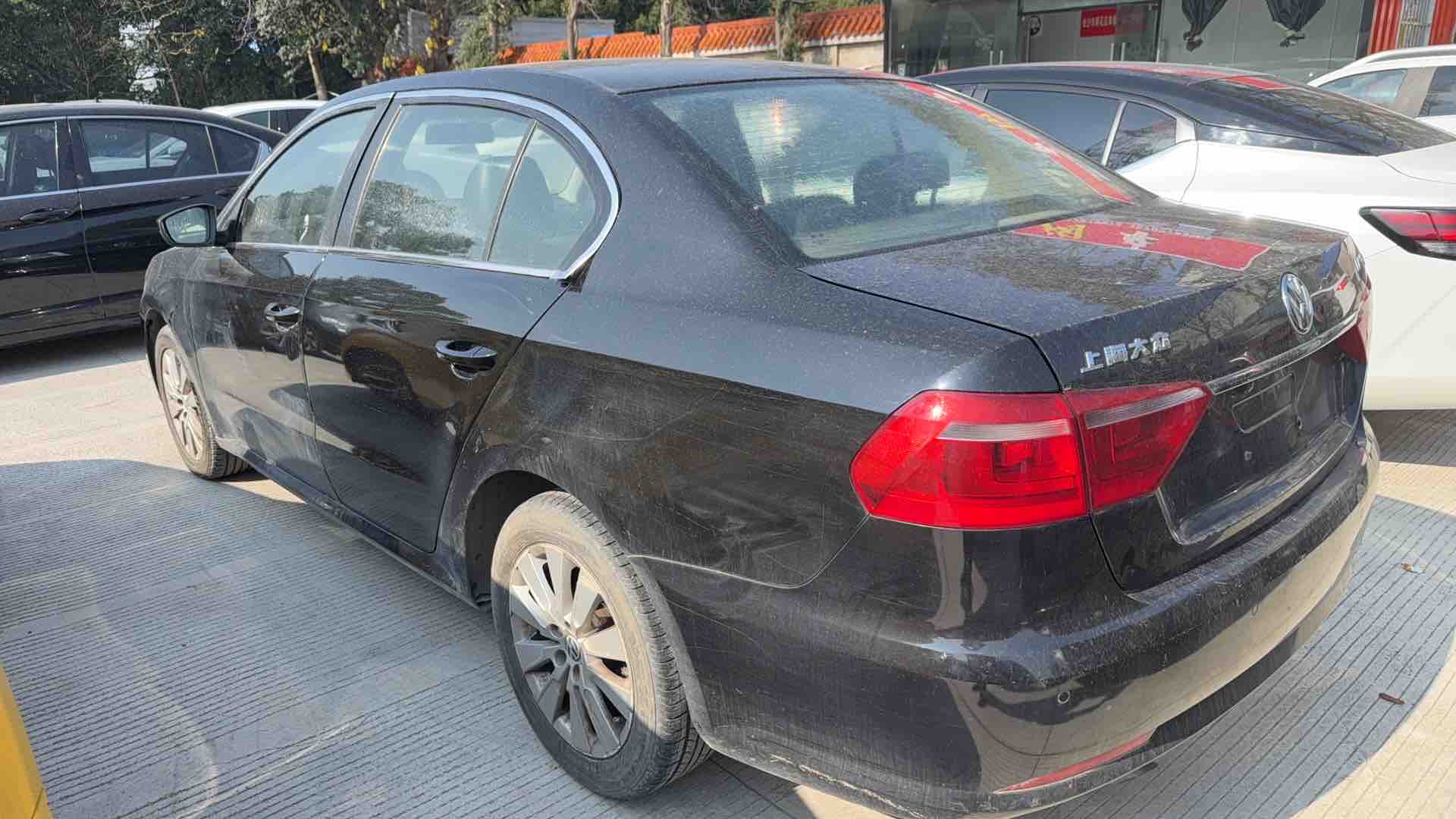 Volkswagen Lavida 2014 car image #3