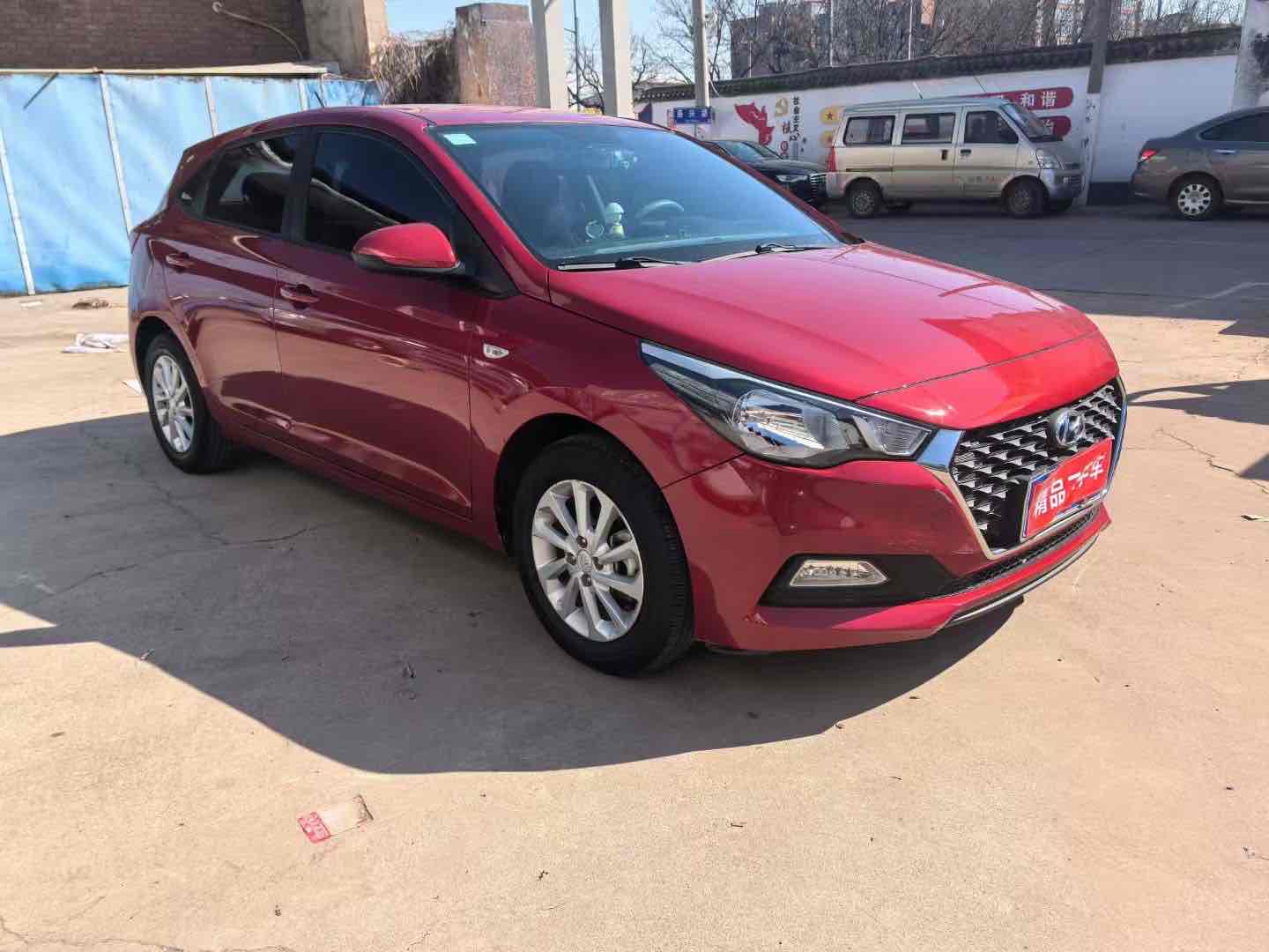 Hyundai Verna RV 2017 صورة سيارة #3