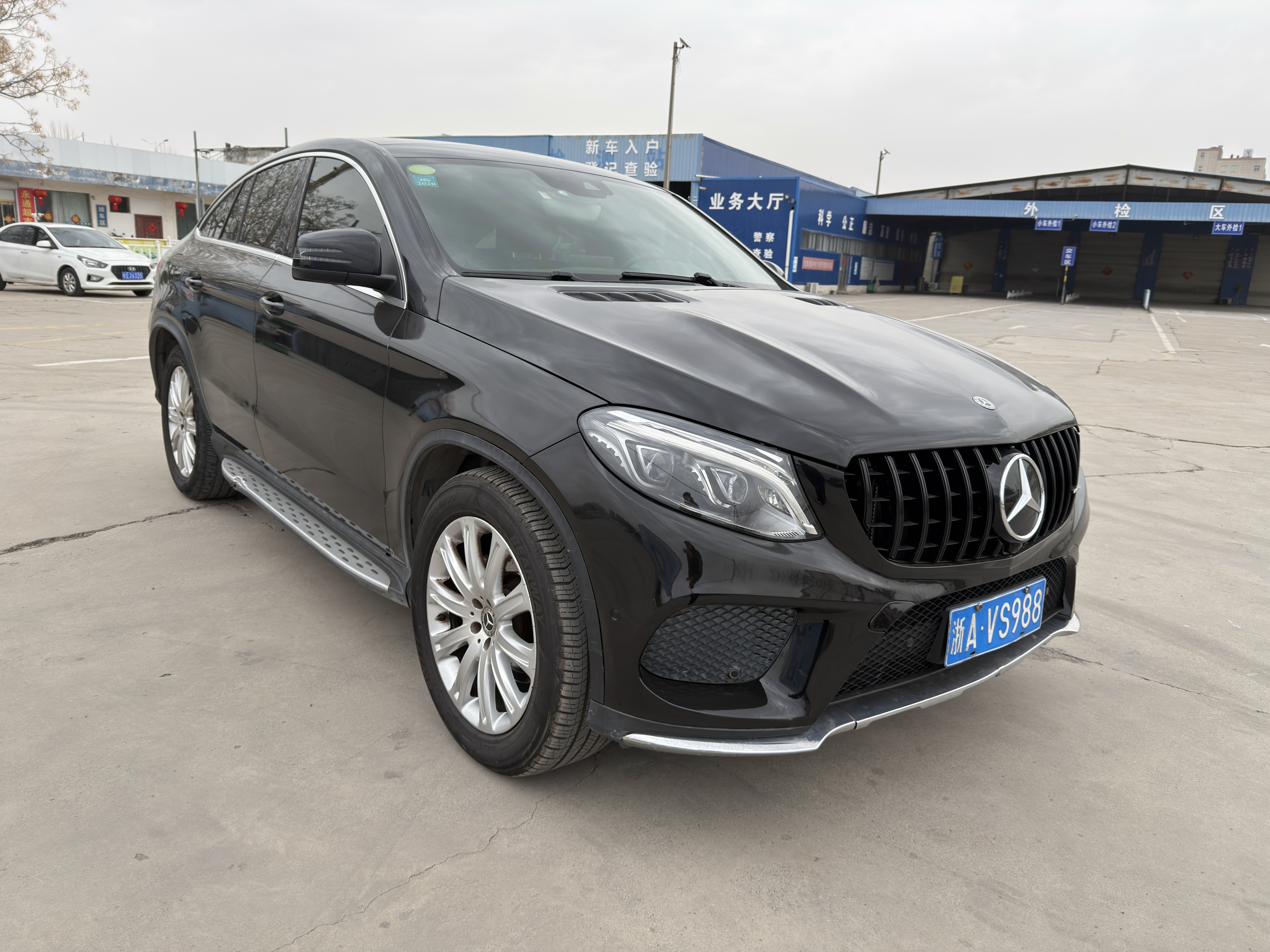 Mercedes-Benz GLE Coupe 2018 #3 Mercedes-Benz GLE Coupe 2018 صورة سيارة #3