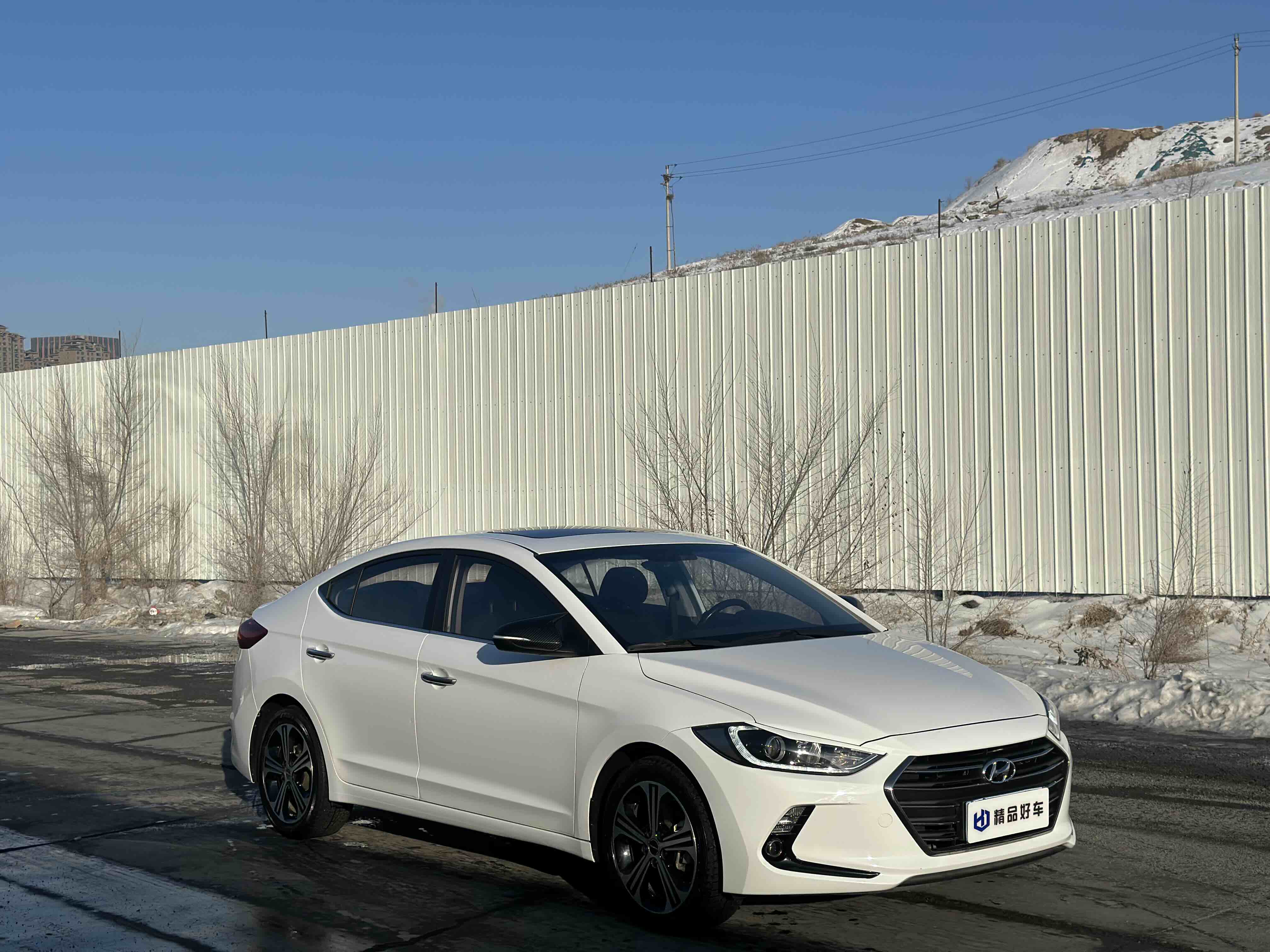 Hyundai Elantra AD 2019 car image #3