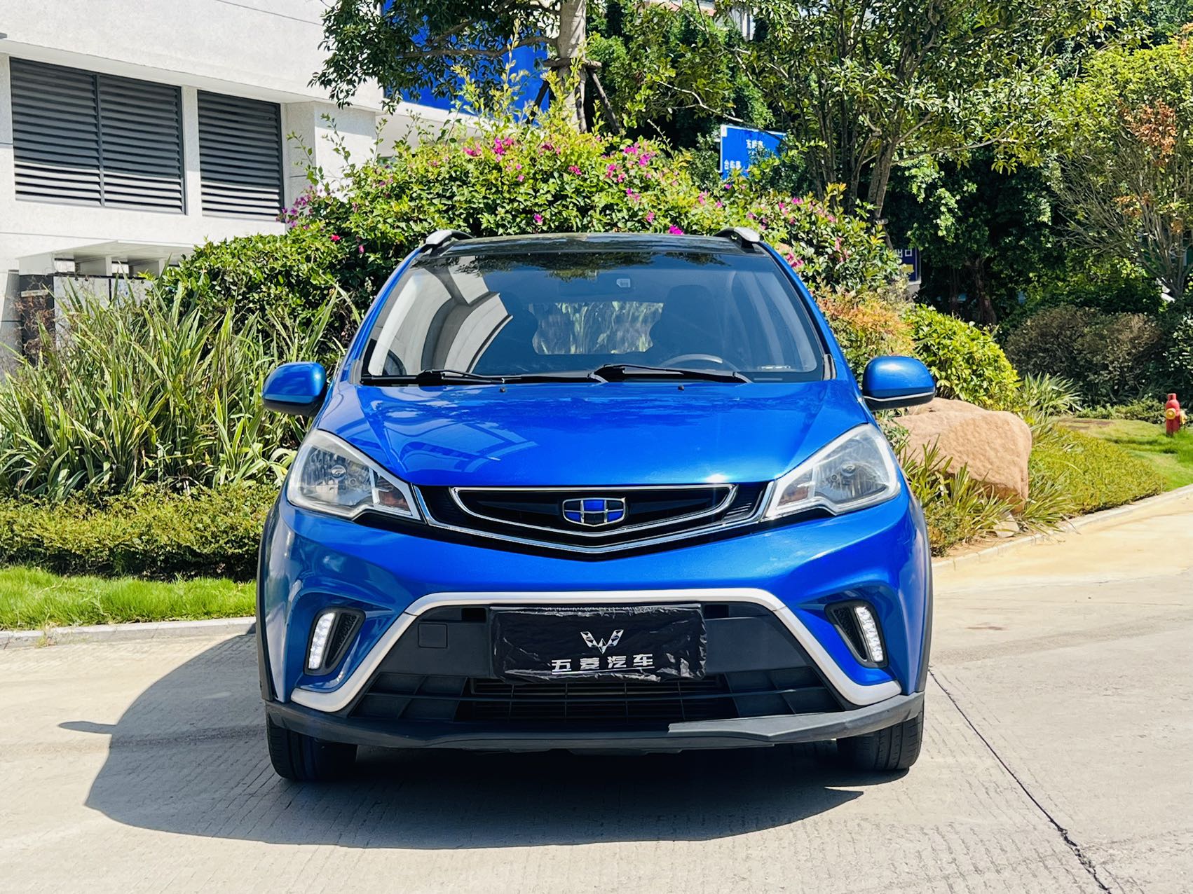 GEELY Vision X1 2017 #3 GEELY Vision X1 2017 car image #3