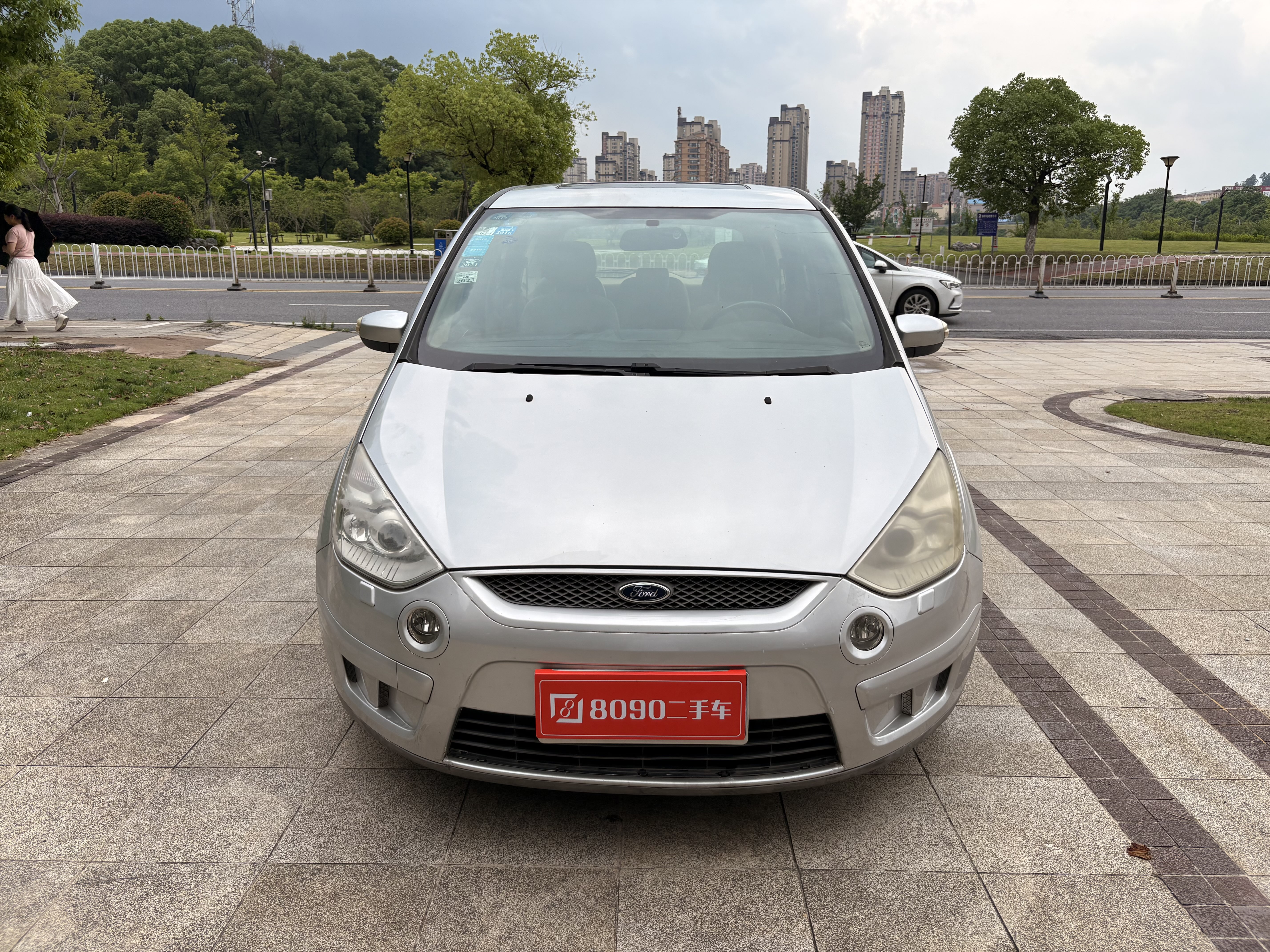 Ford S-MAX 2010 изображение автомобиля #3