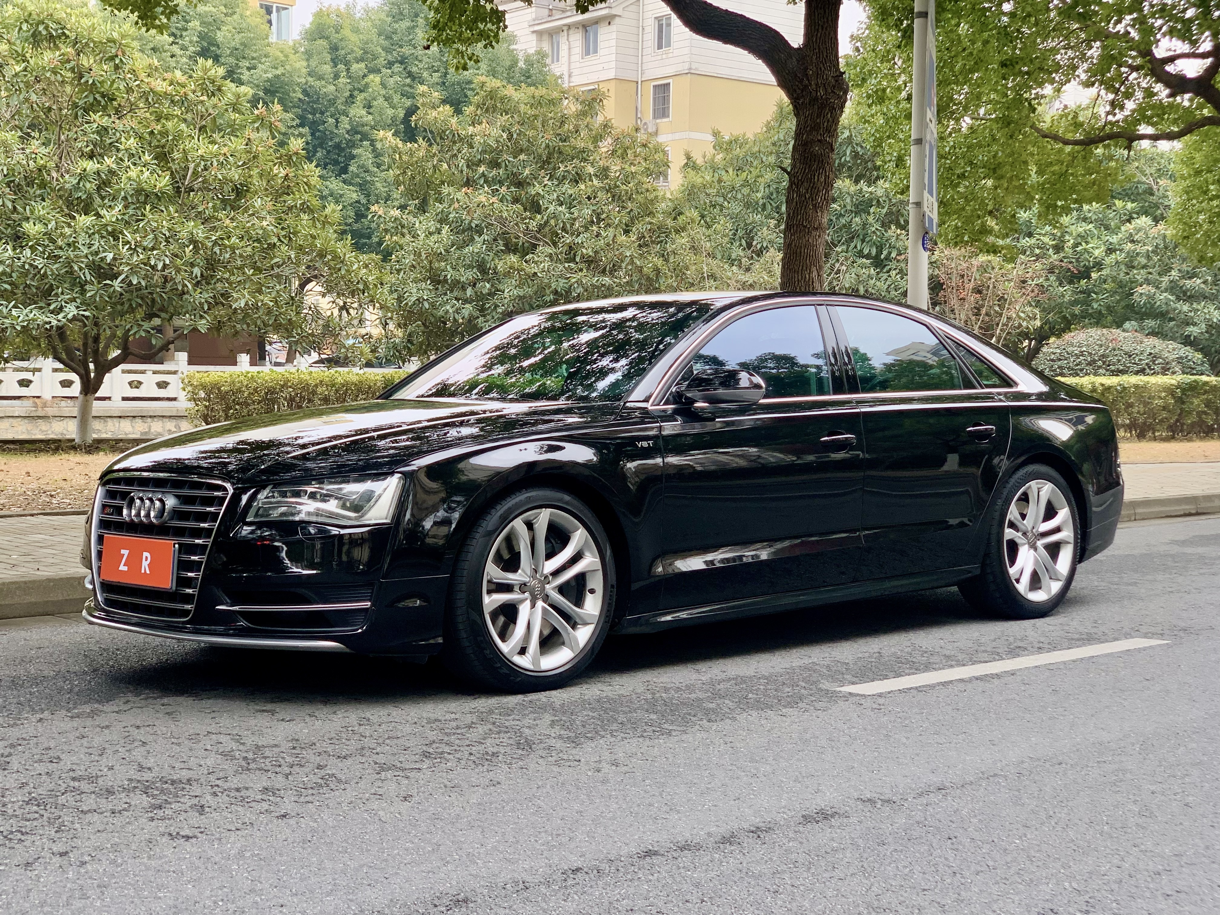 Audi S8 2013 #3 Audi S8 2013 car image #3