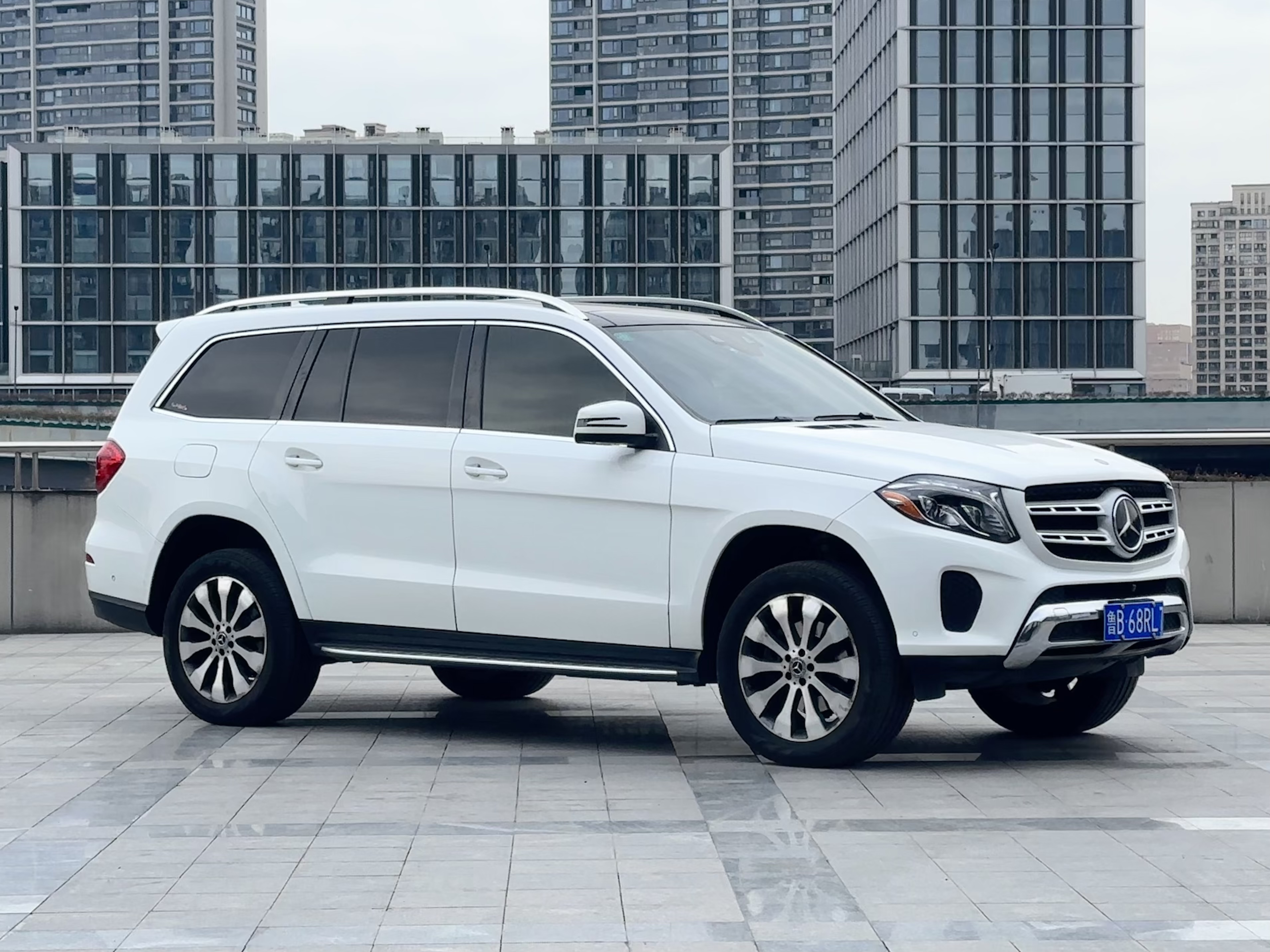 奔驰 2017 汽车图片 #3