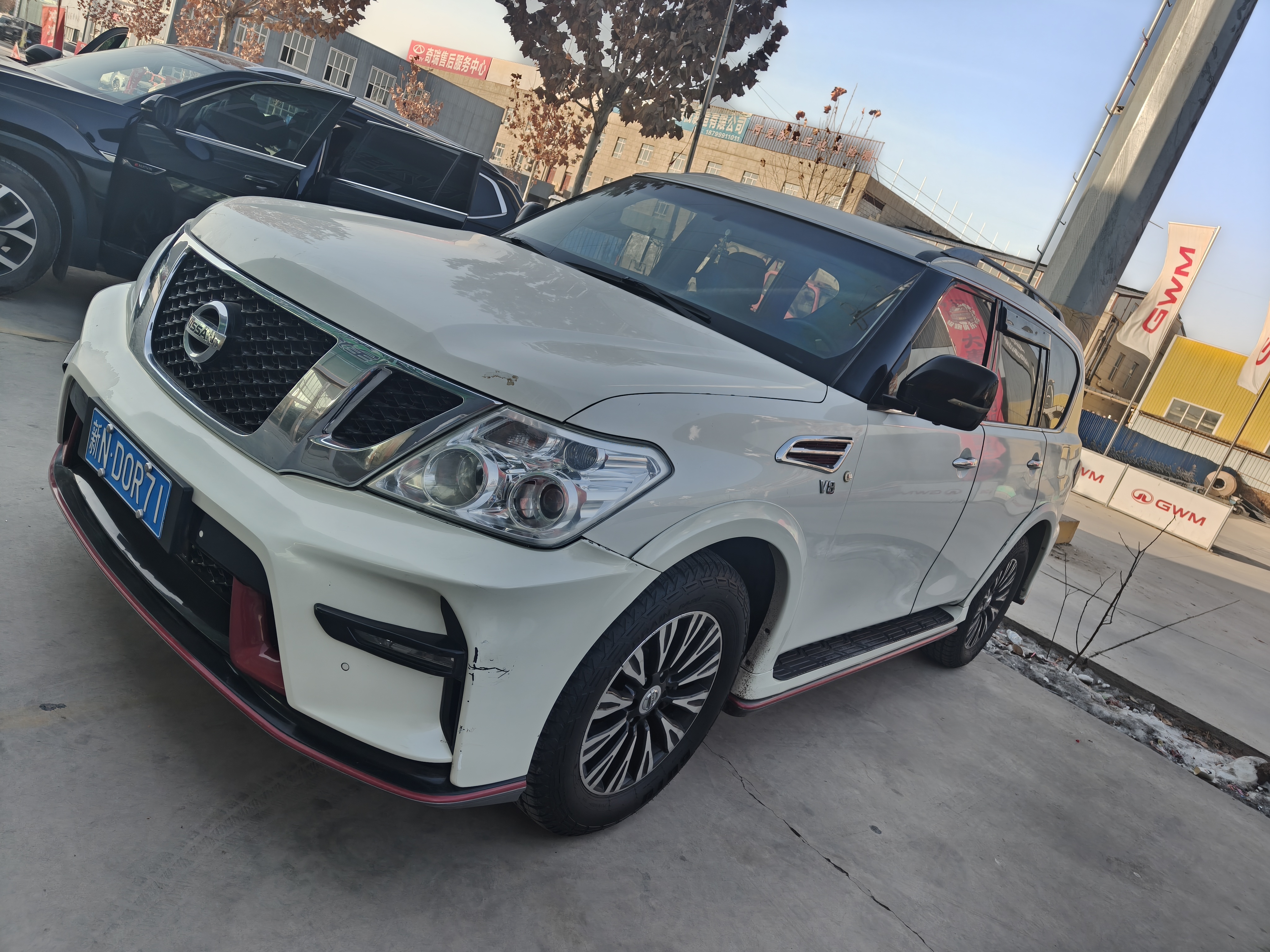 Nissan 2017 car image #3