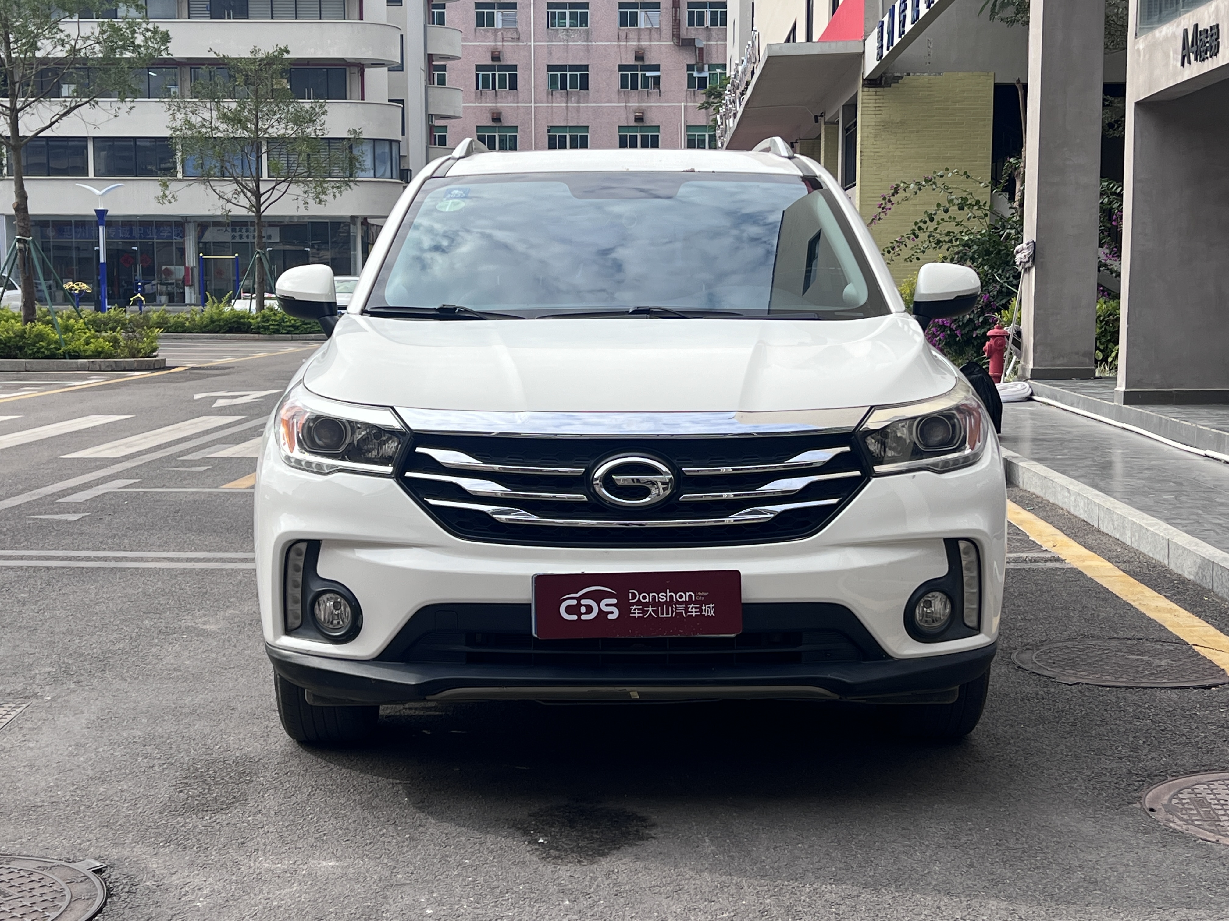 GAC Trumpchi GS4 2016 #3 GAC Trumpchi GS4 2016 car image #3