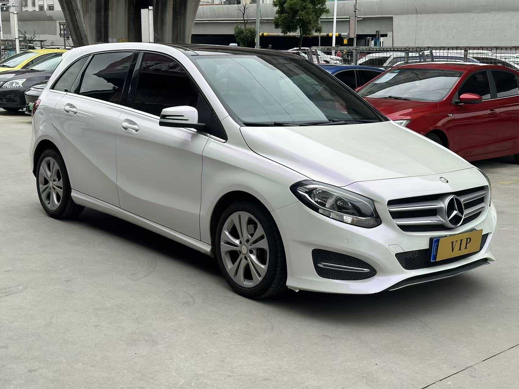 Mercedes-Benz B Class 2016 car image #3