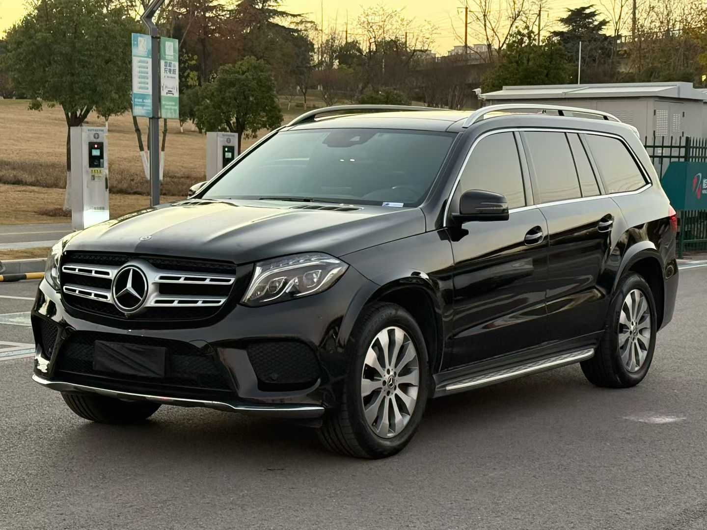 Mercedes-Benz GLS Class 2017 #3 Mercedes-Benz GLS Class 2017 car image #3
