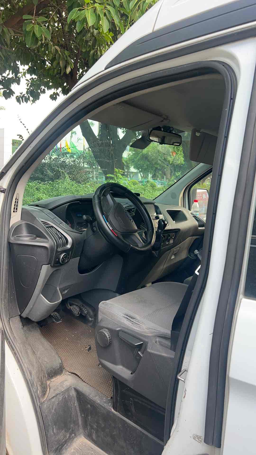 Ford E-Transit 2017 #3 Ford E-Transit 2017 car image #3