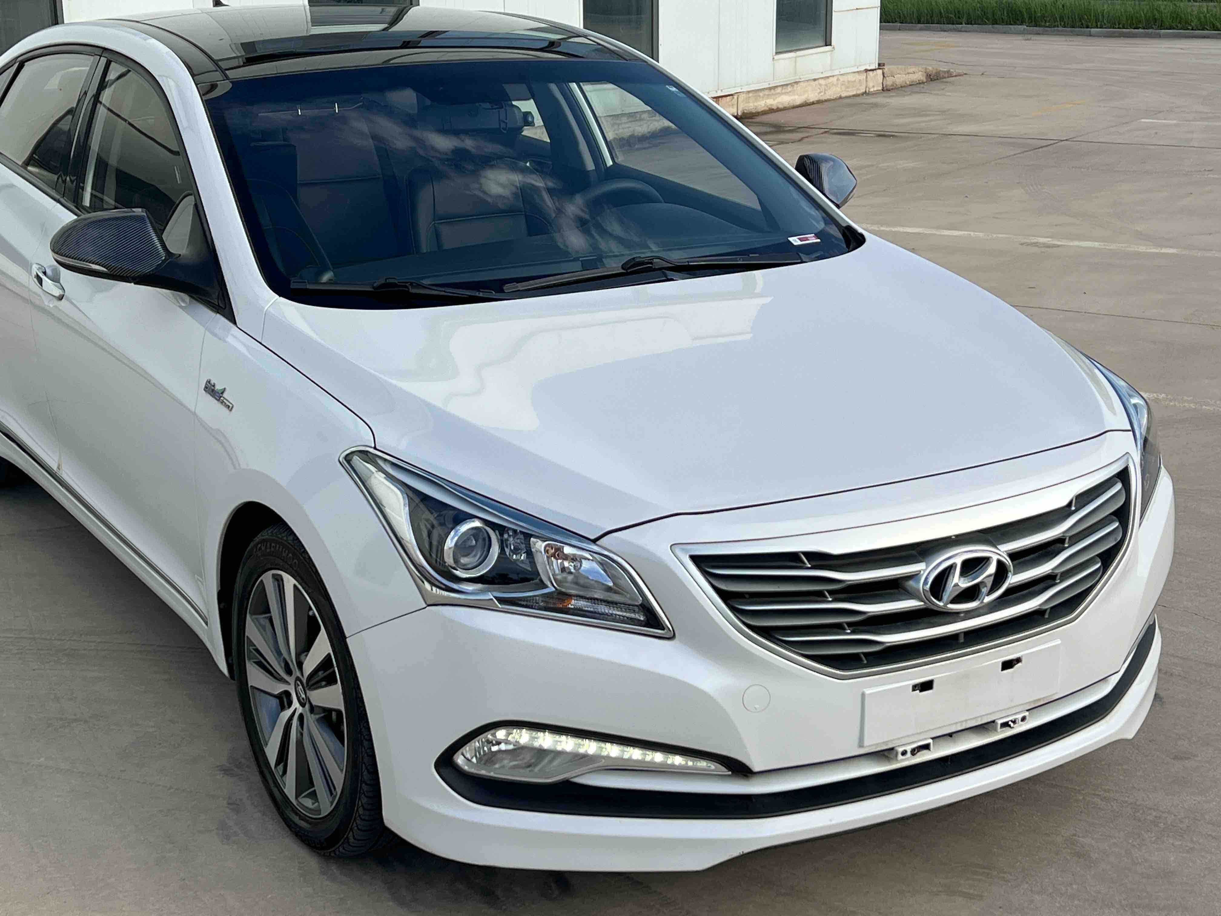 Hyundai Mistra 2016 car image #3