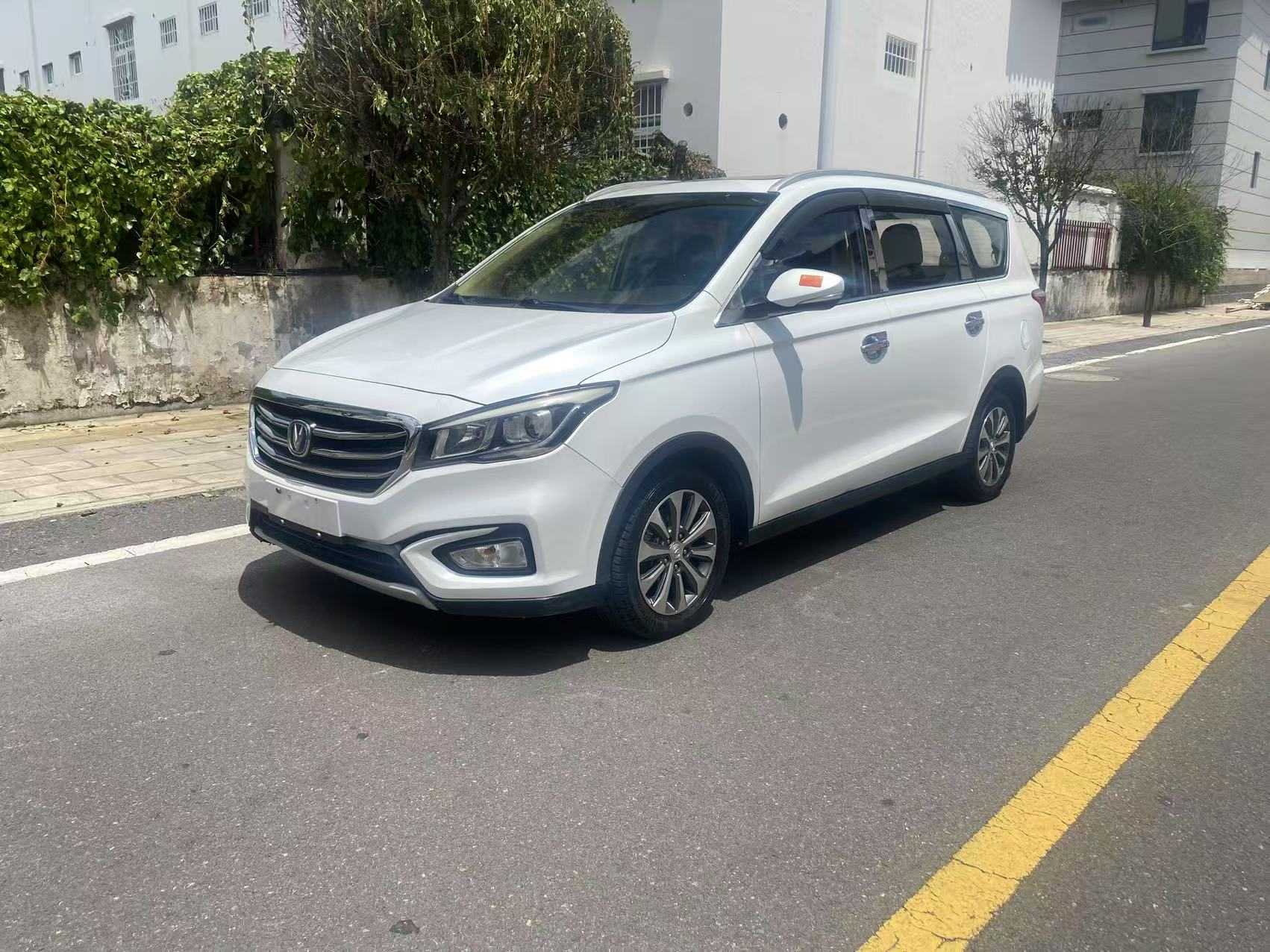 Changan Linmax 2017 car image #3