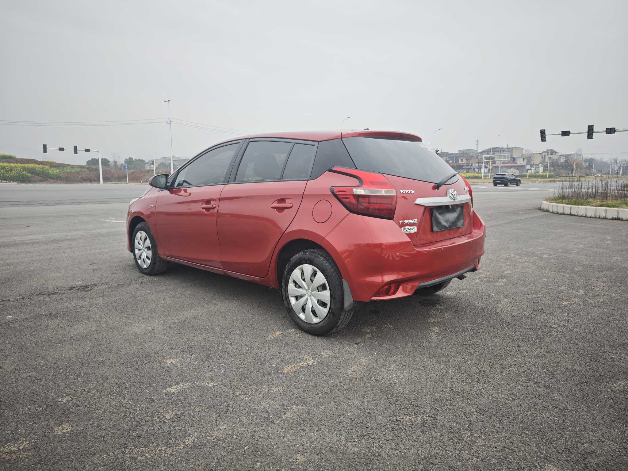 Yaris L Zhixuan 2017 #3 Yaris L Zhixuan 2017 car image #3