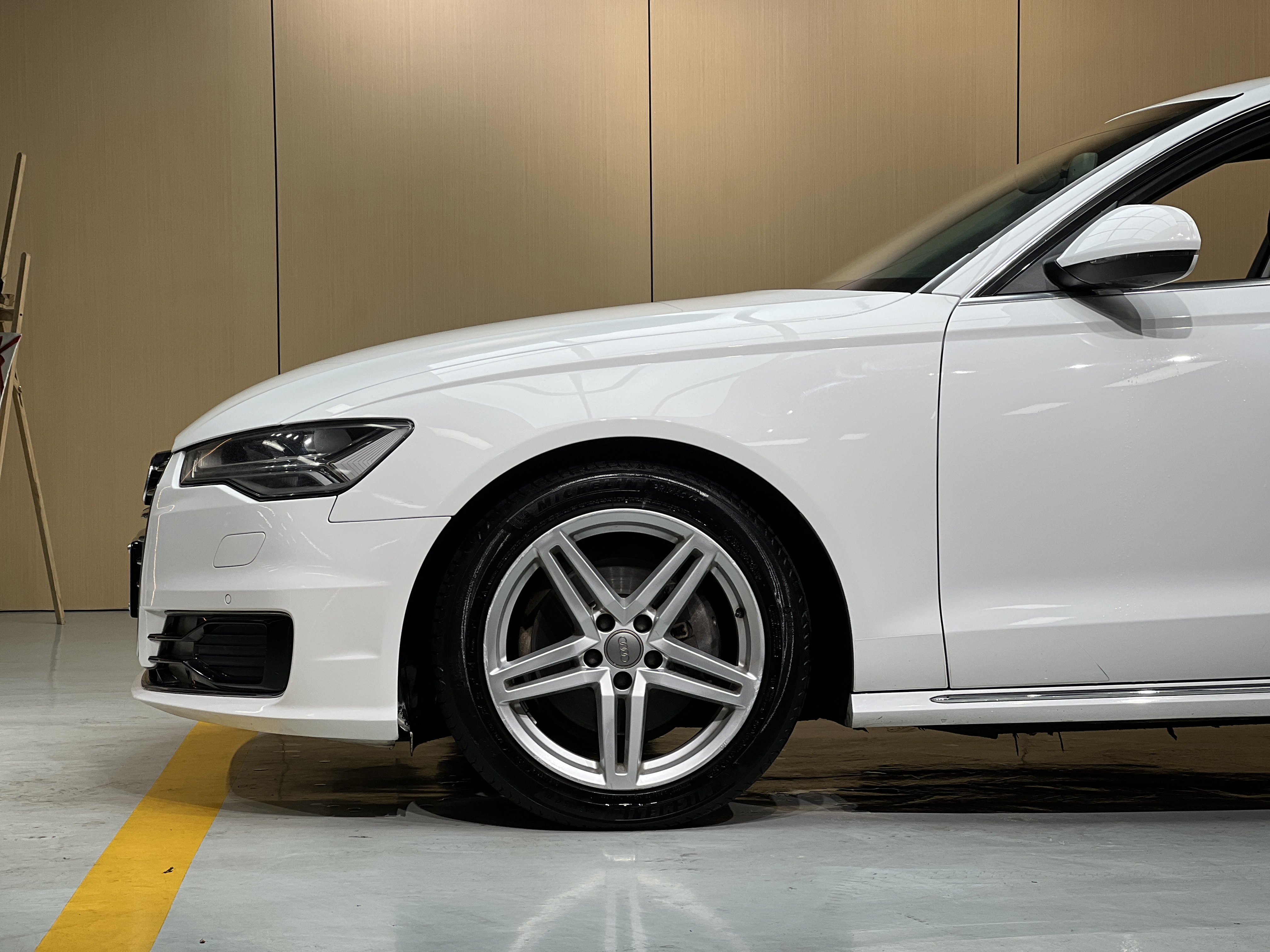 Audi A6L 2018 car image #3