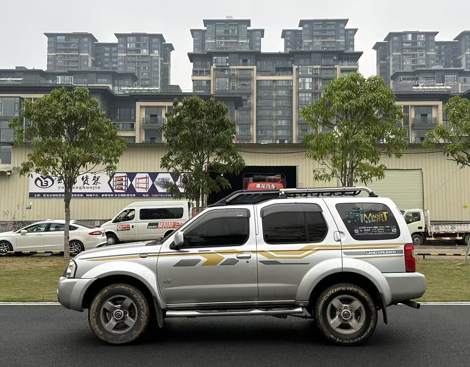 日产 日产帕拉丁 2010 汽车图片 #3