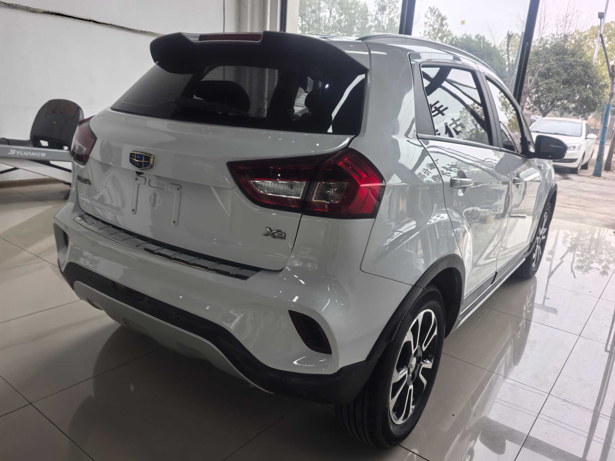 Vision X3 2018 #3 Vision X3 2018 car image #3