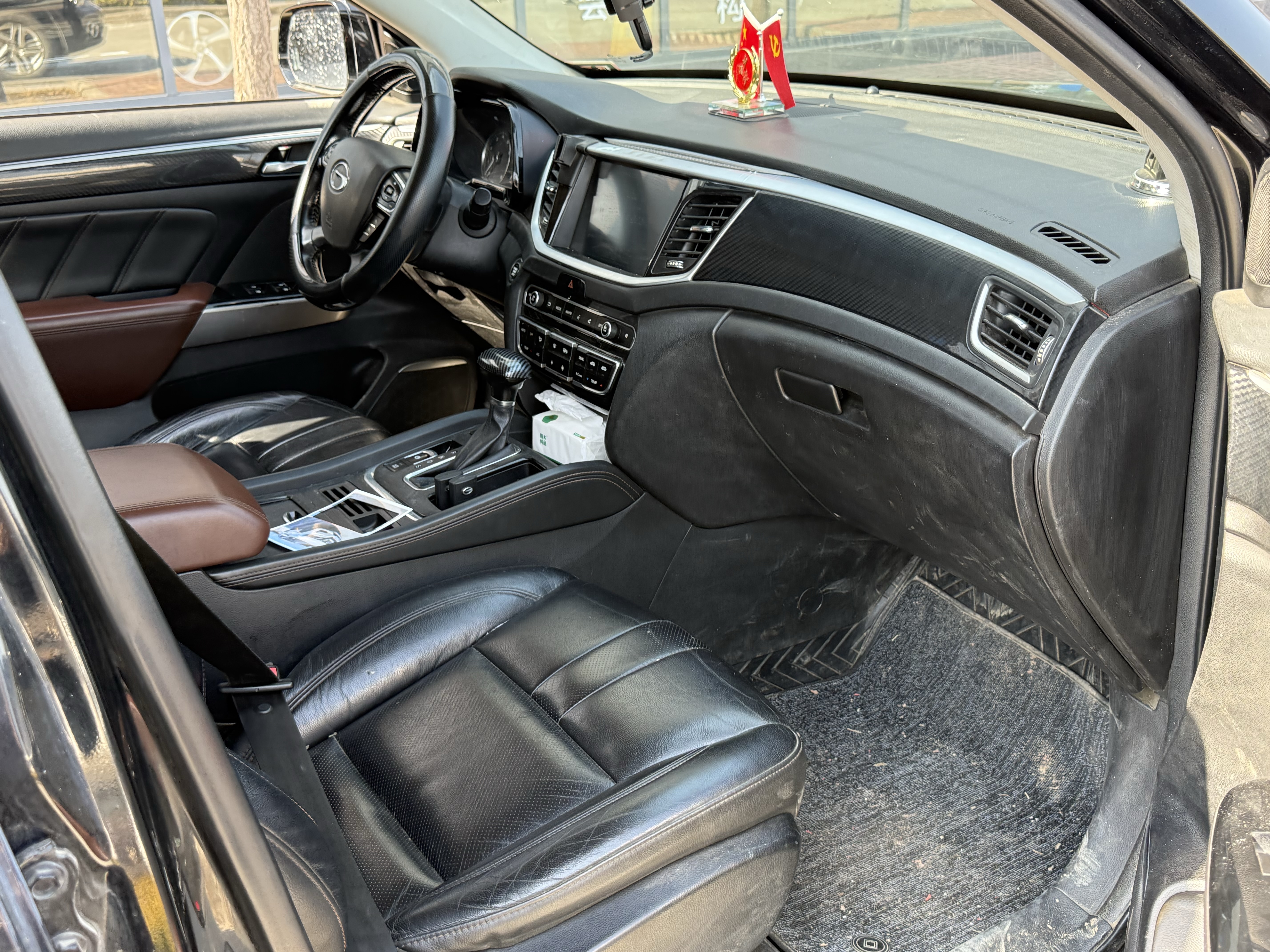 GAC Trumpchi GS7 2018 car image #3