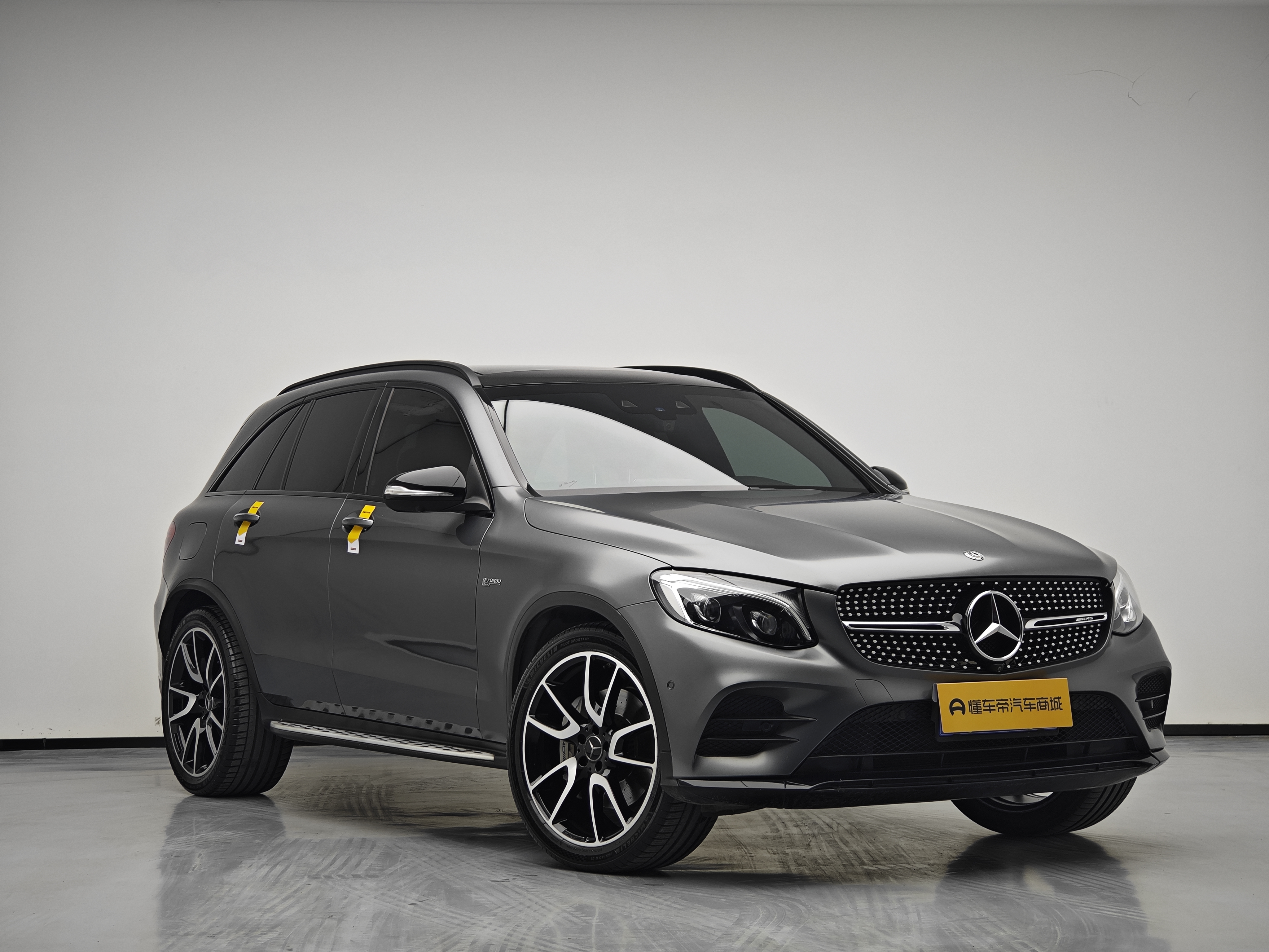 Mercedes-Benz GLC AMG 2018 car image #3