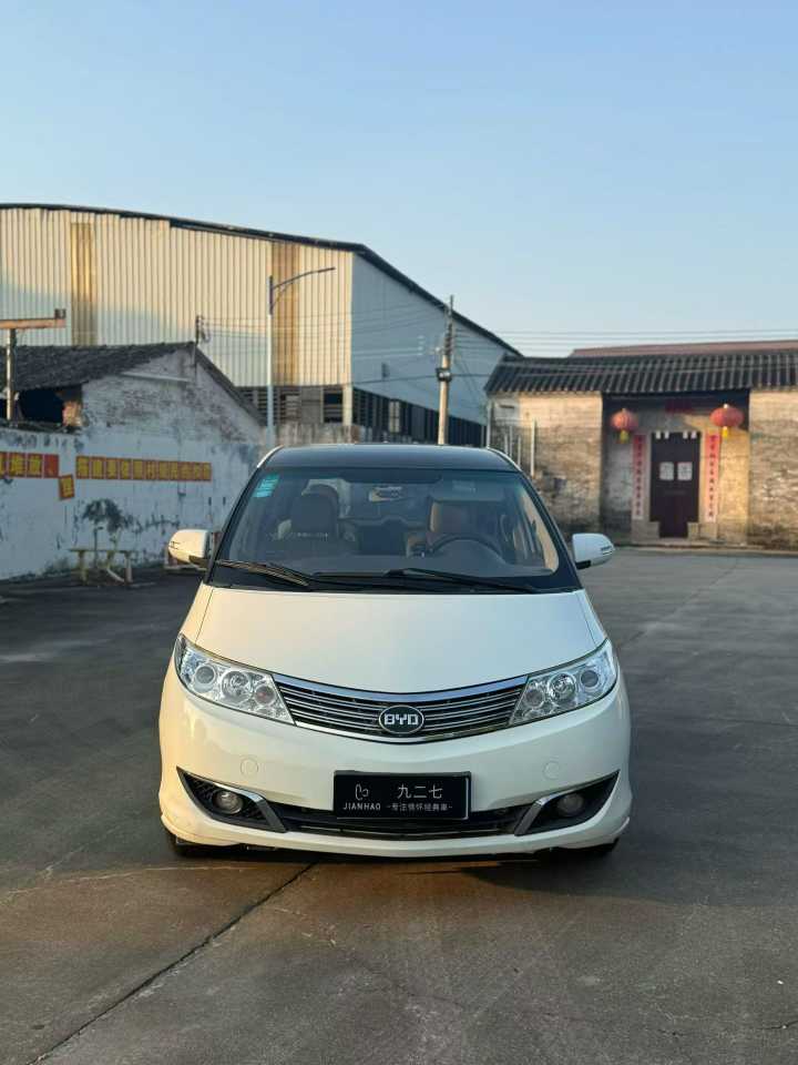 BYD S6 2015 #3 BYD S6 2015 car image #3