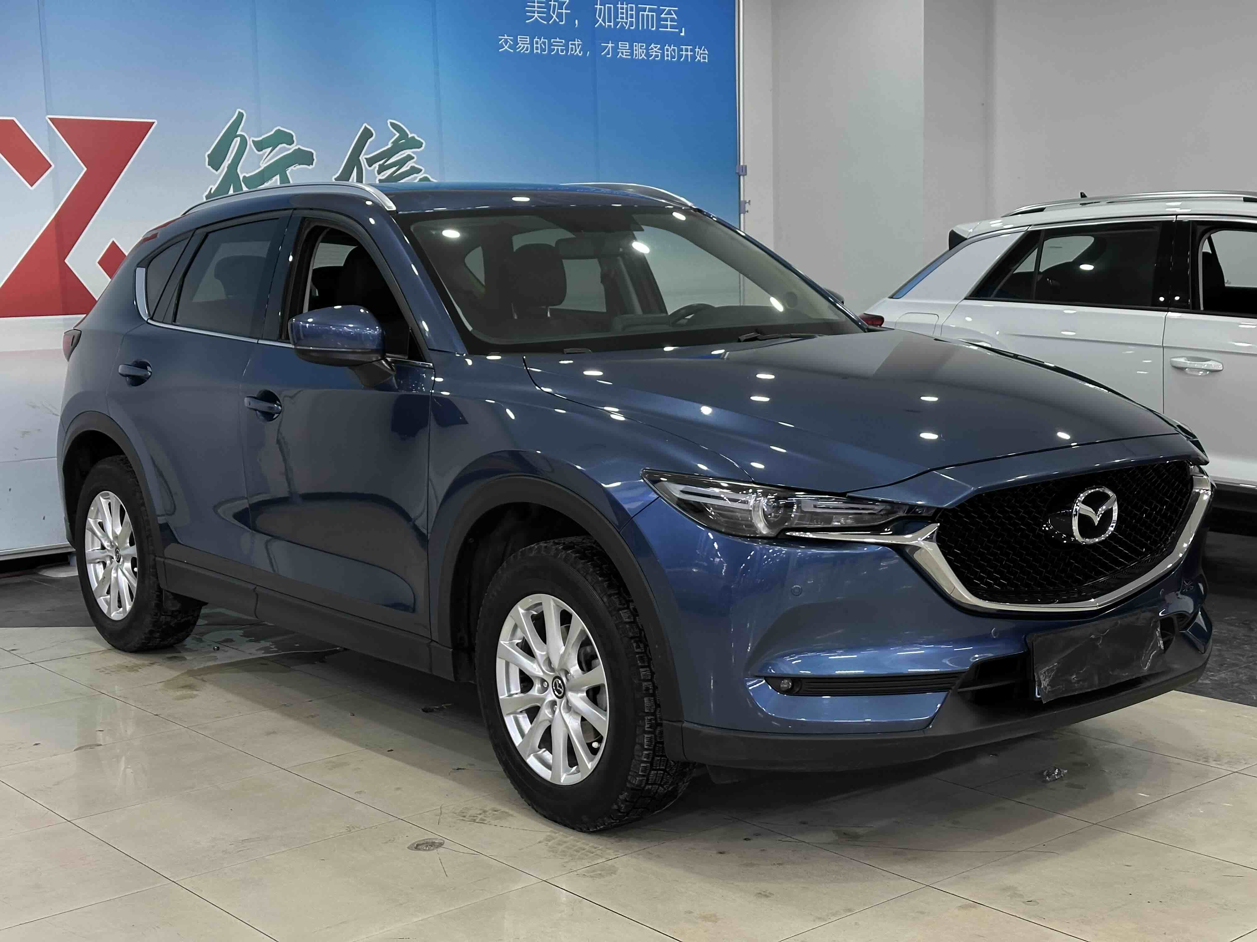 Mazda CX-5 2018 car image #3