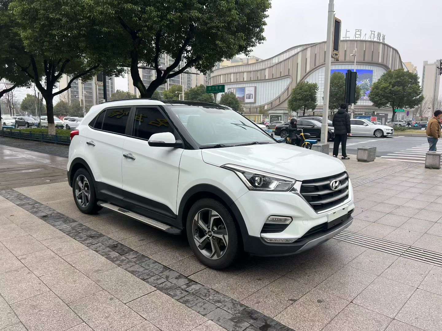 Hyundai ix25 2018 car image #3