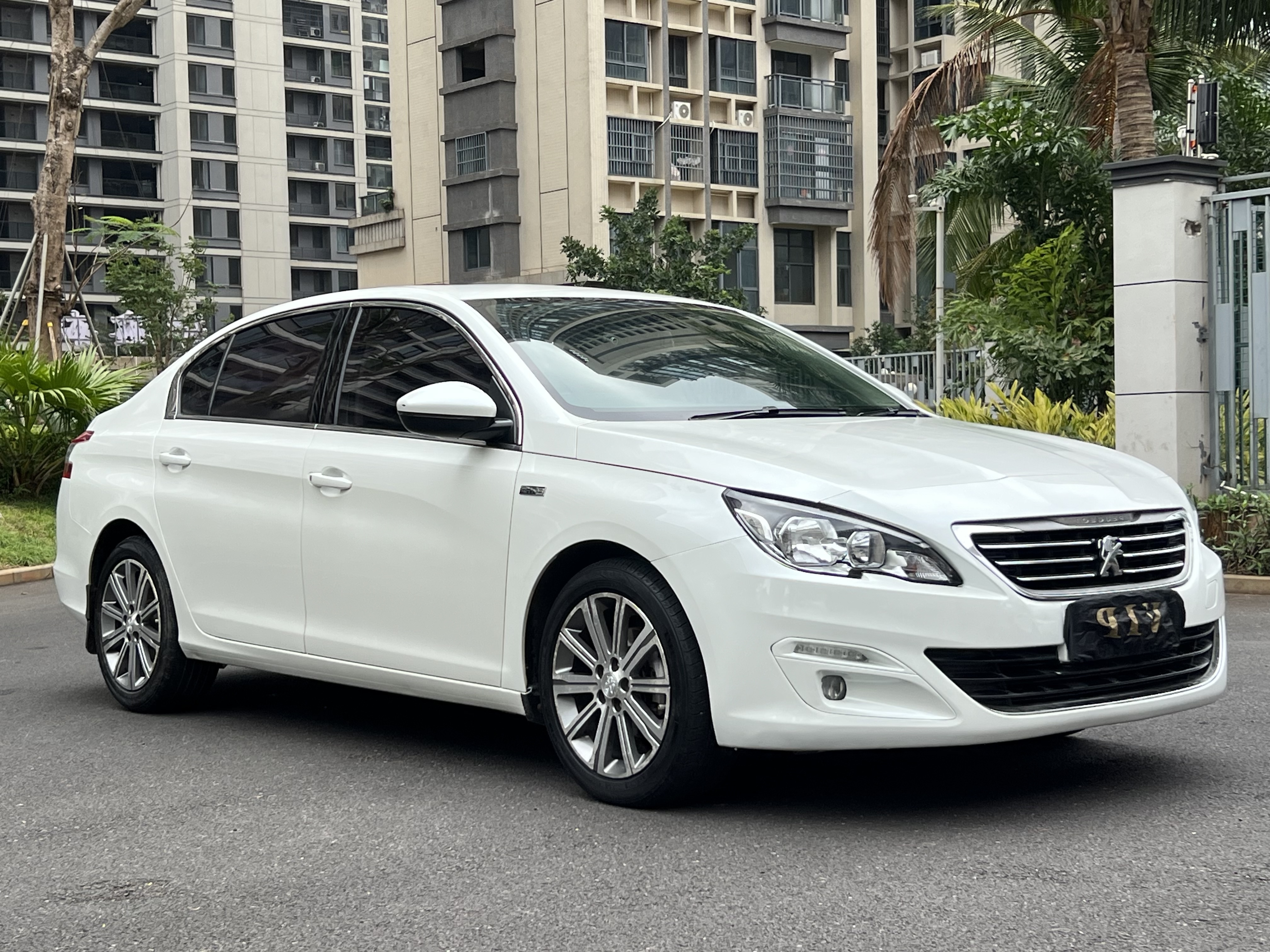 Peugeot 408 2017 car image #3