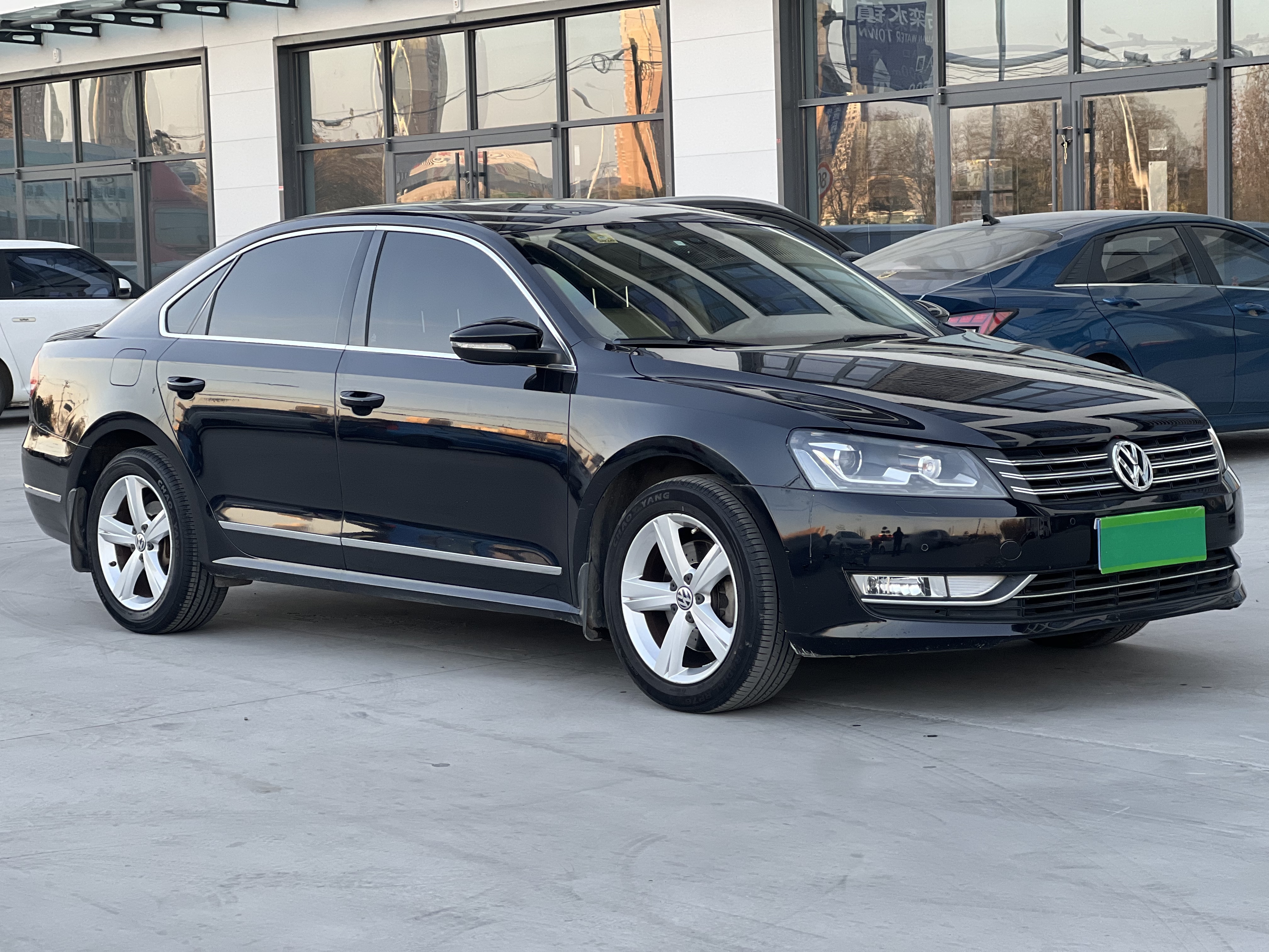 Volkswagen Passat 2014 car image #3