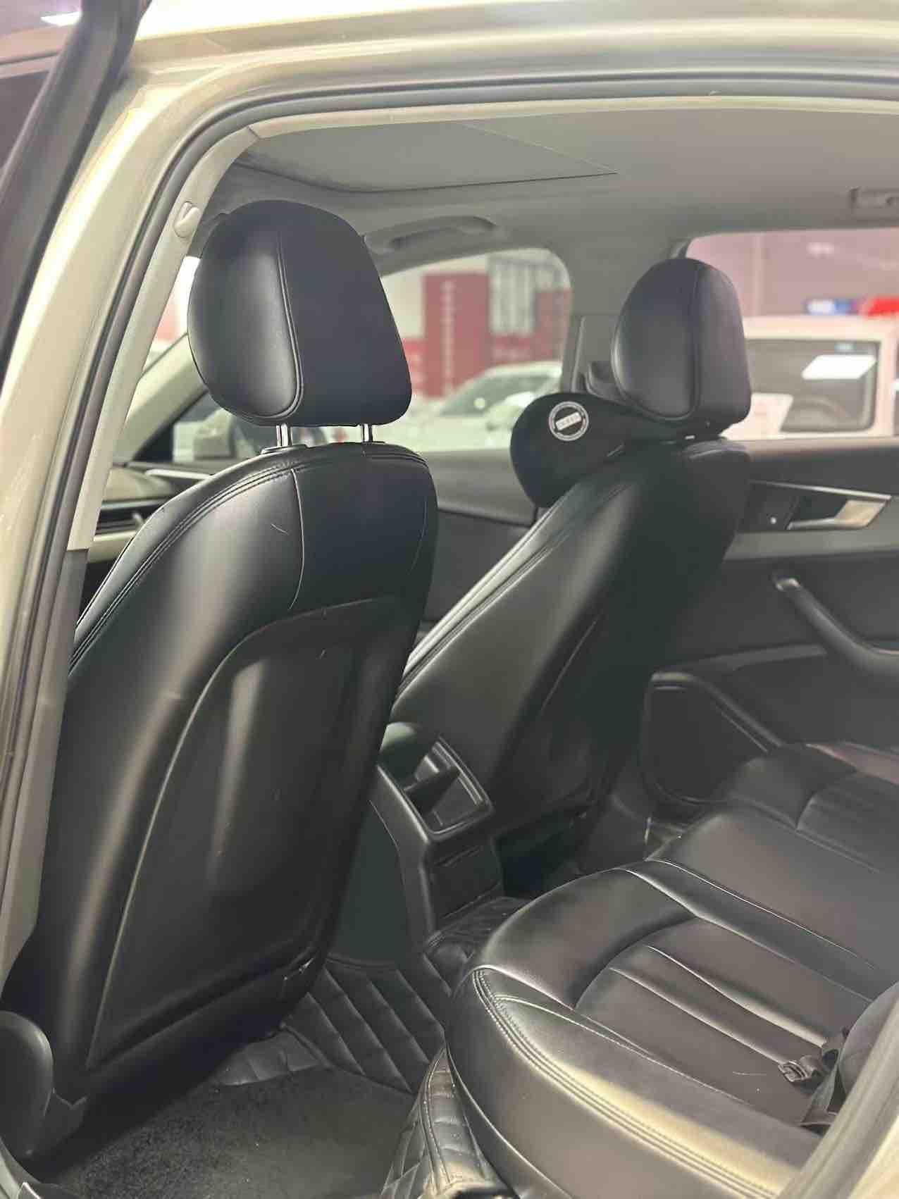 Audi A4L 2018 image de voiture #3