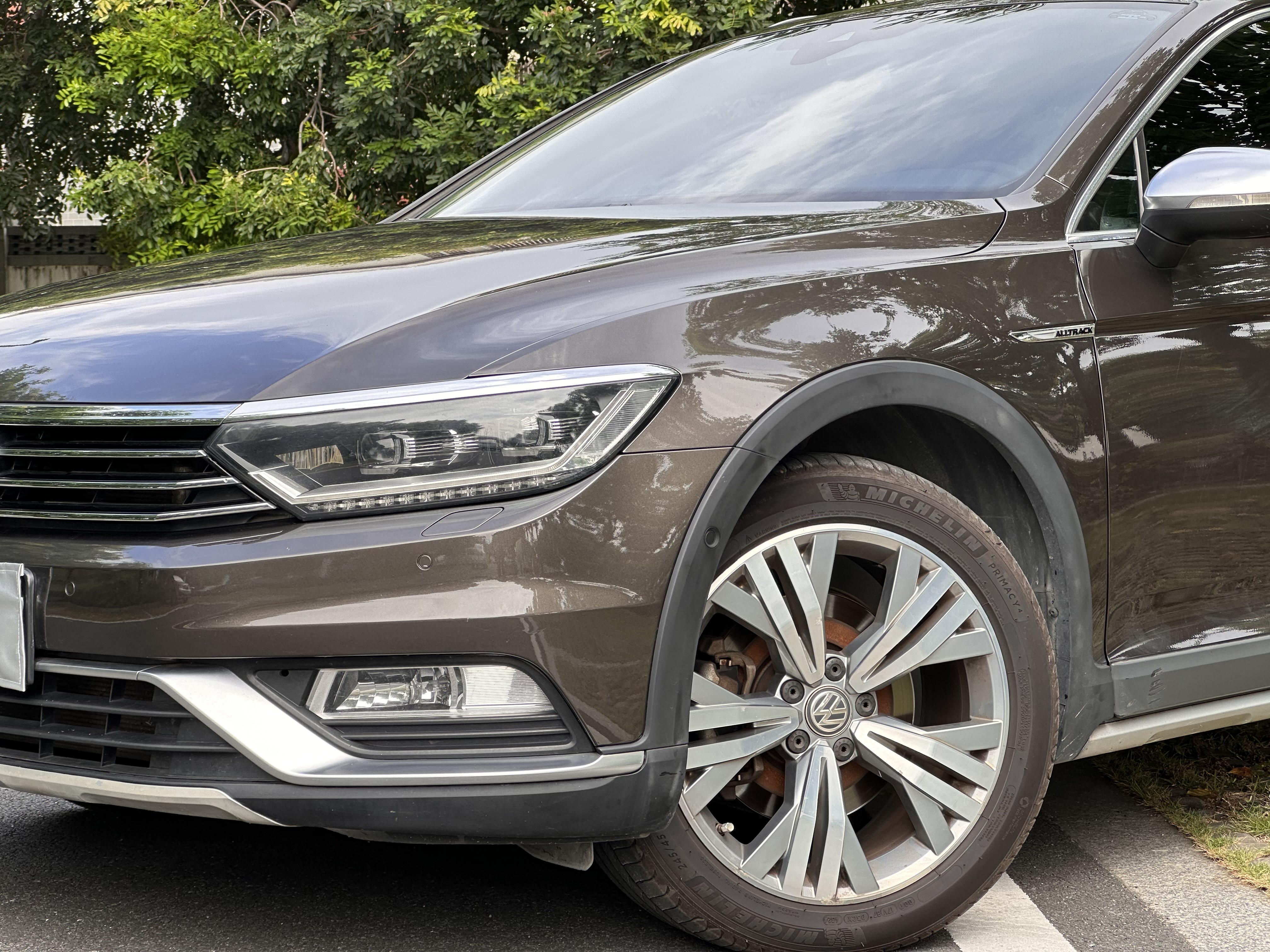 Volkswagen Passat Variant 2018 immagine di auto #3