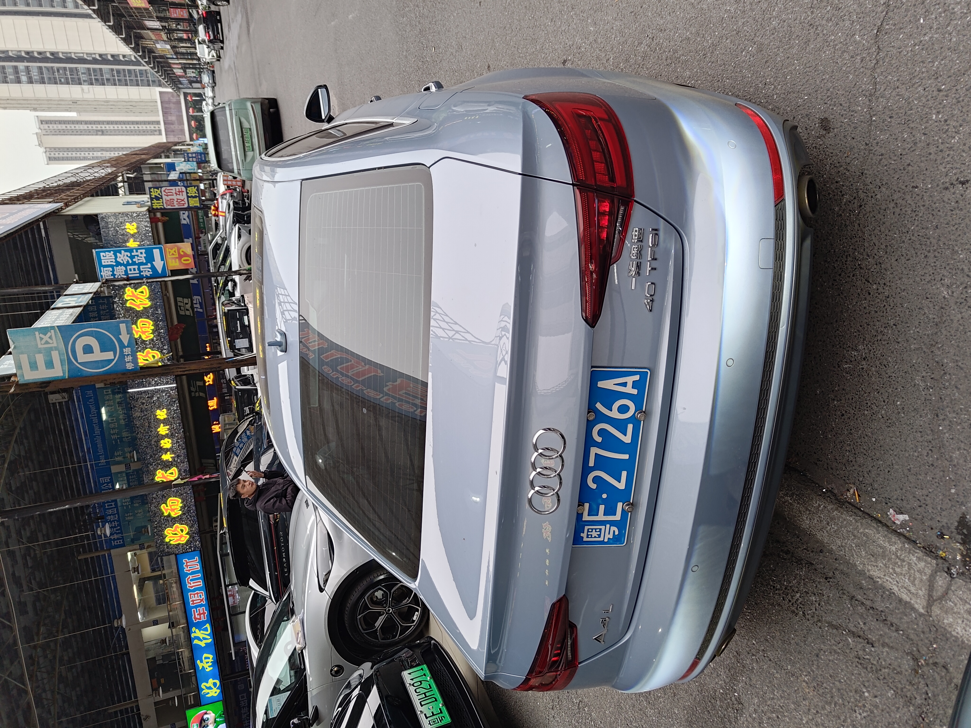 Audi A4L 2018 car image #3