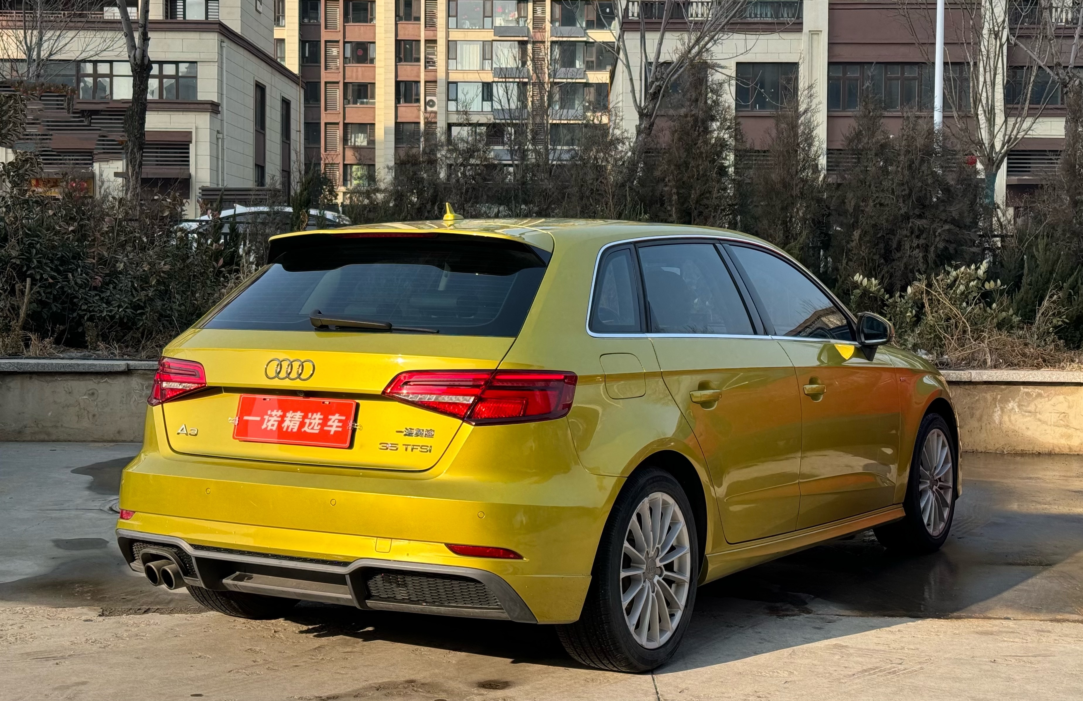 Audi A3 2018 car image #3