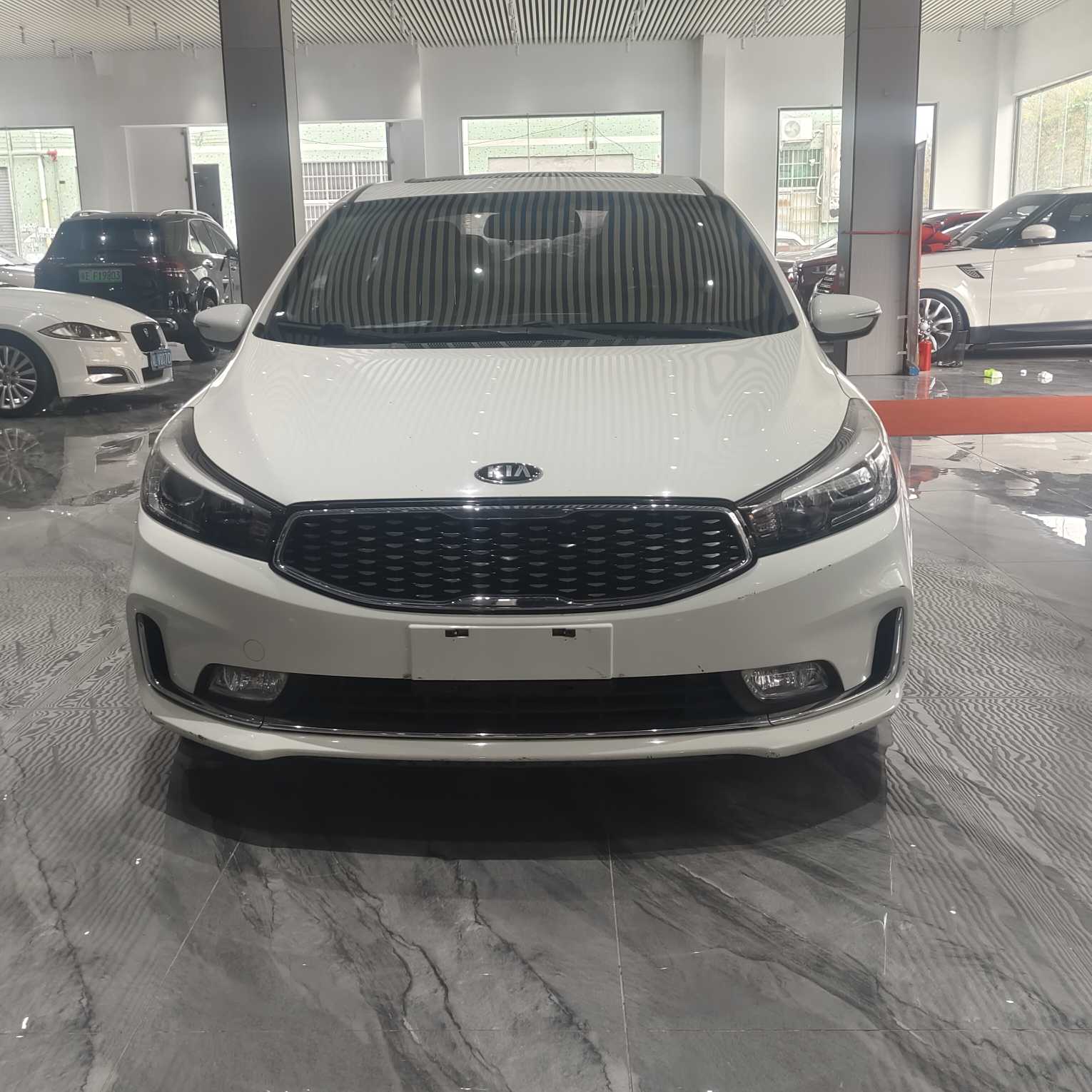 Kia K3 2018 car image #3