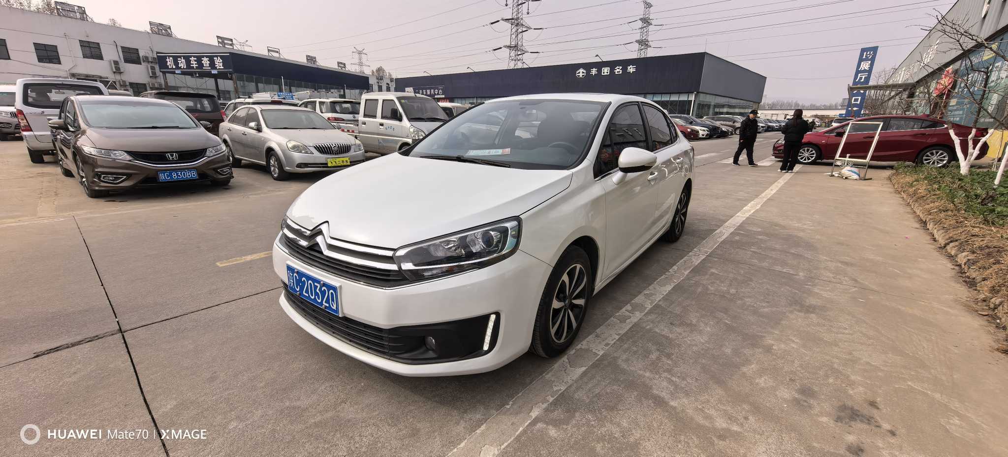 Citroen C4 C-Quatre 2018 car image #3