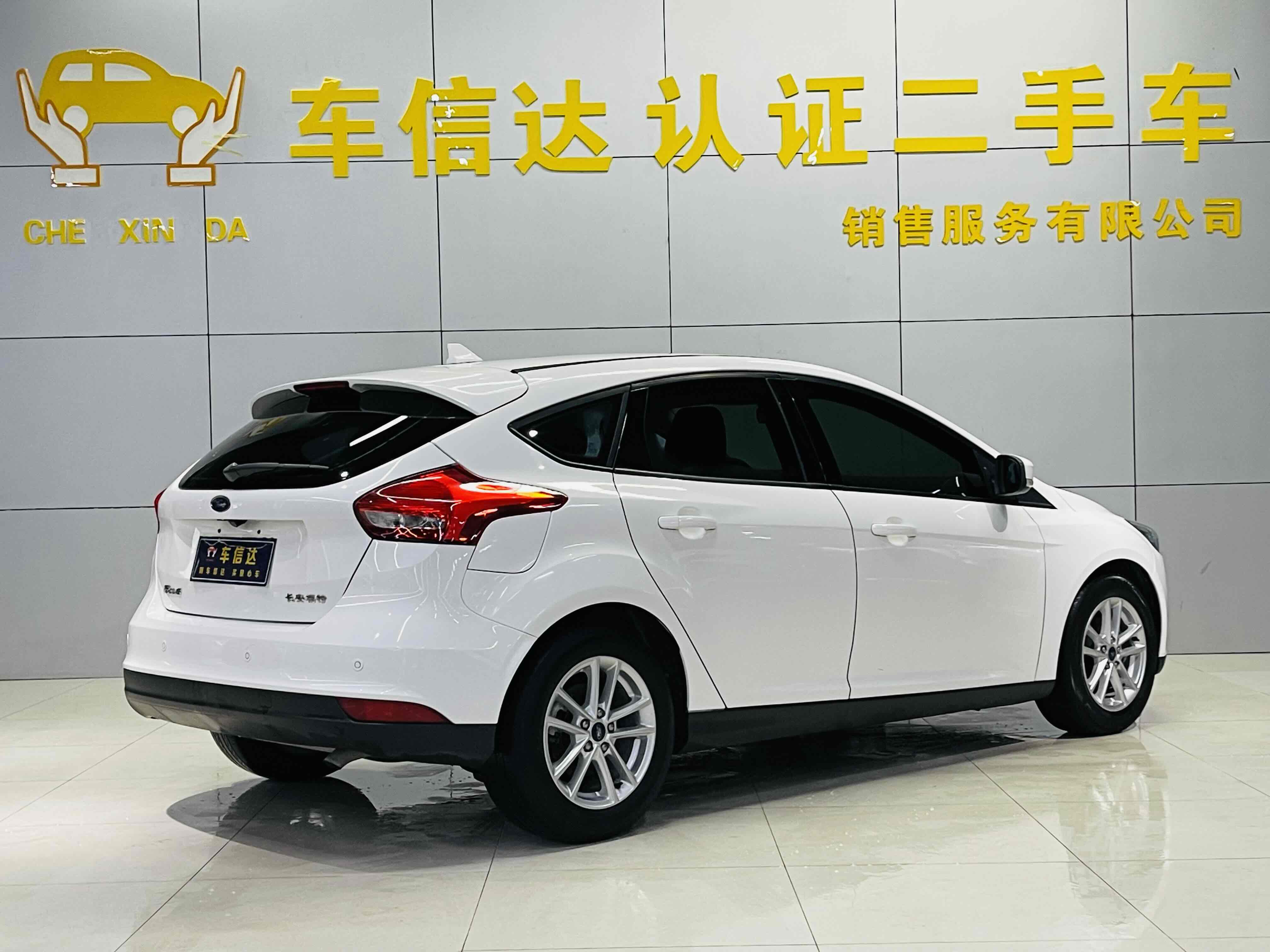 Ford Focus 2019 car image #3