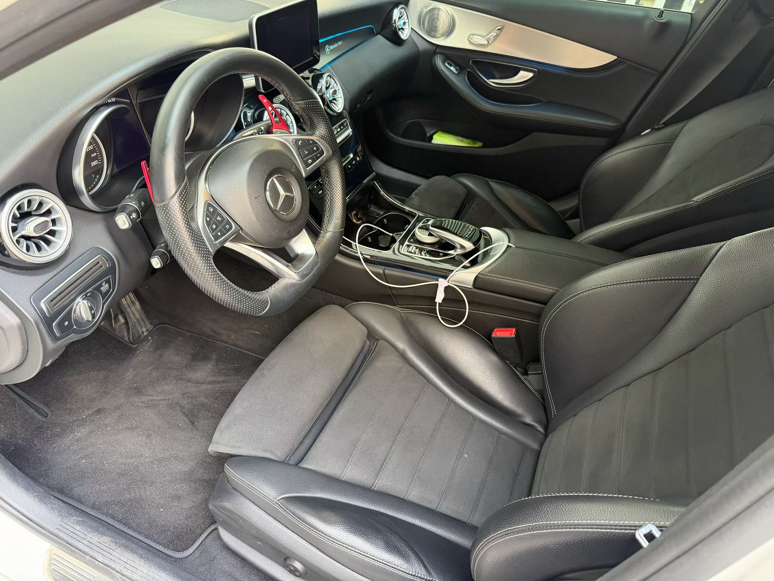 Mercedes-Benz C Class 2018 car image #3