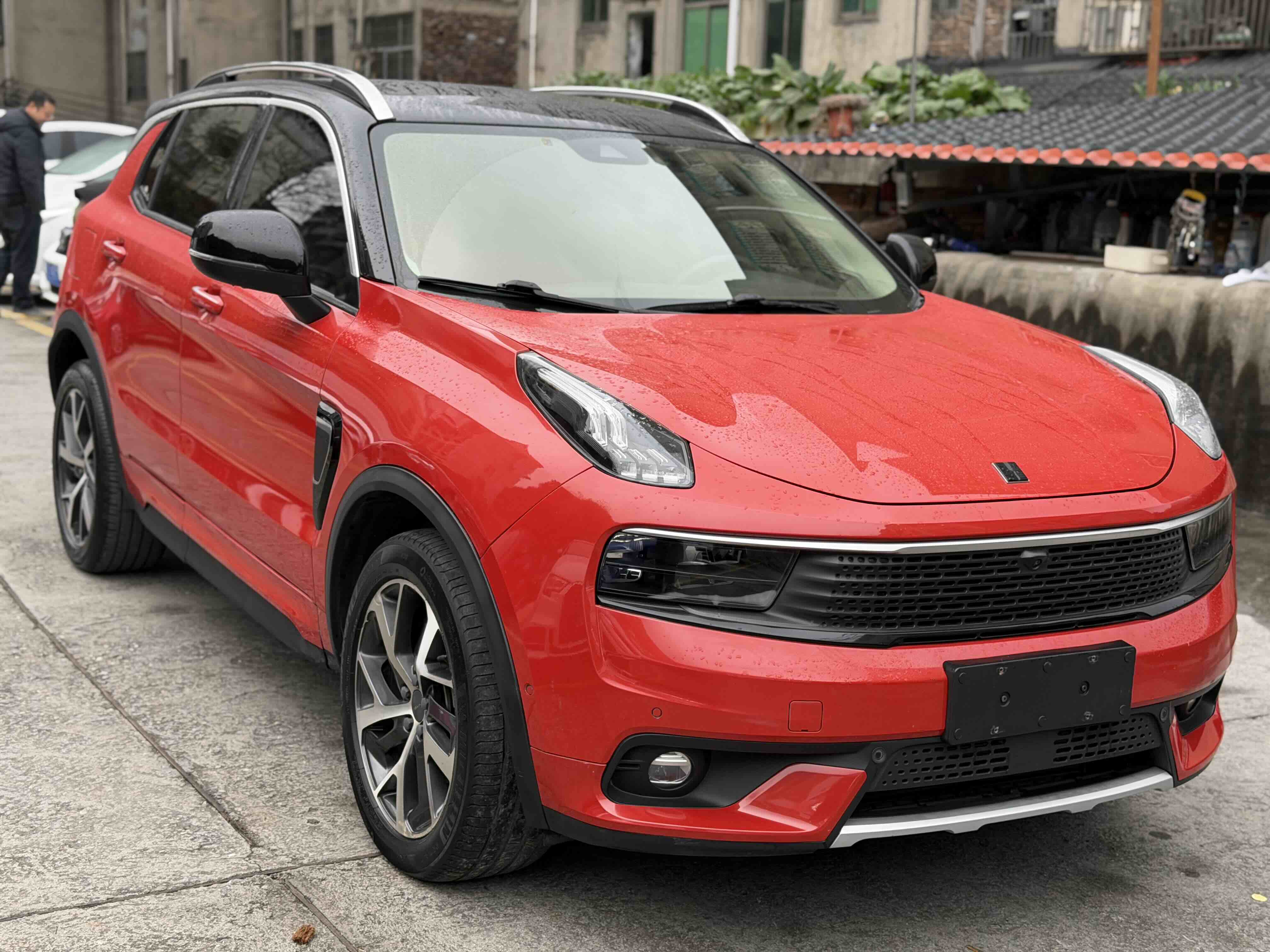 Lynk & Co 2018 #3 Lynk & Co 2018 car image #3