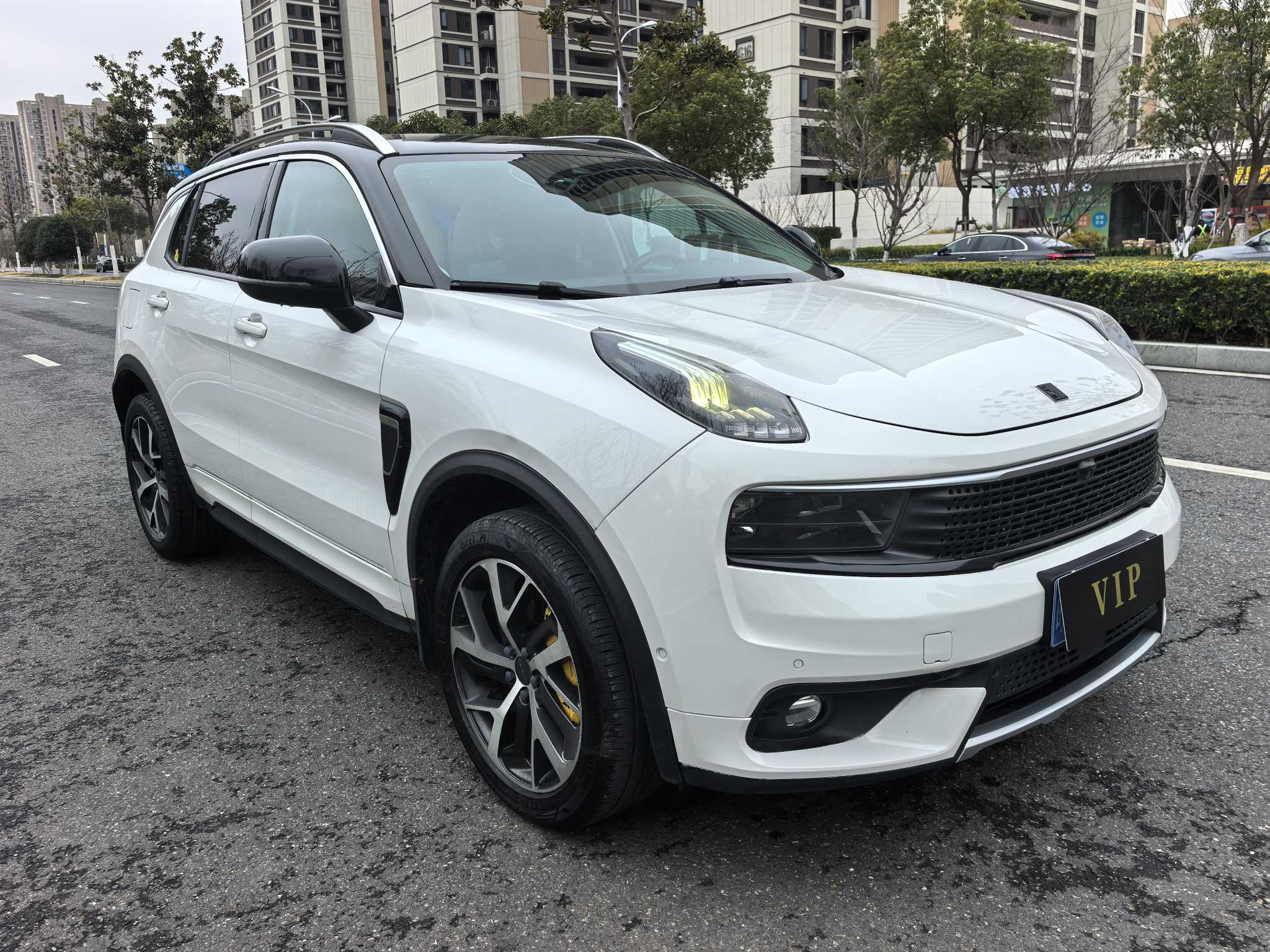 Lynk & Co 2018 car image #3