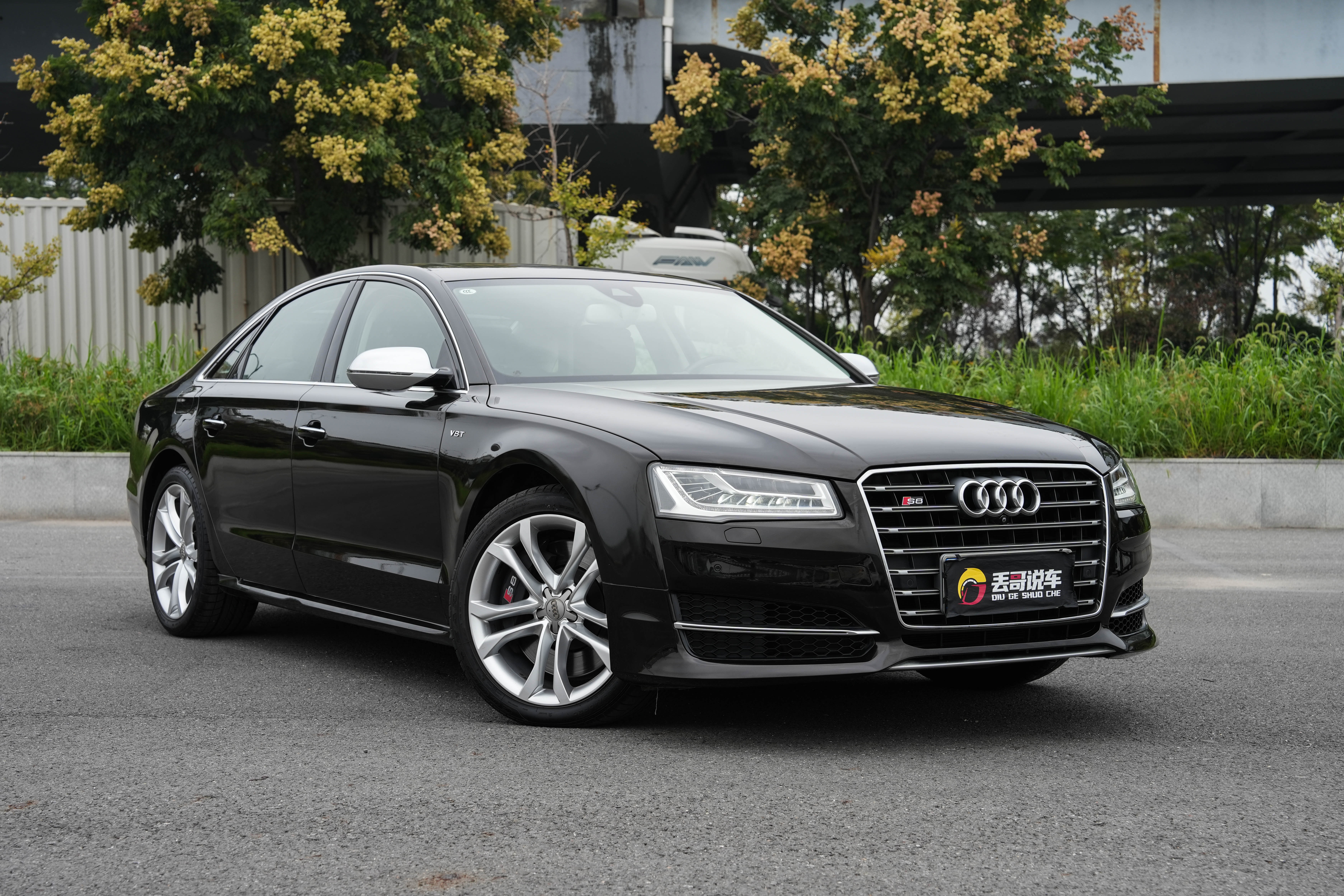Audi S8 2017 car image #3