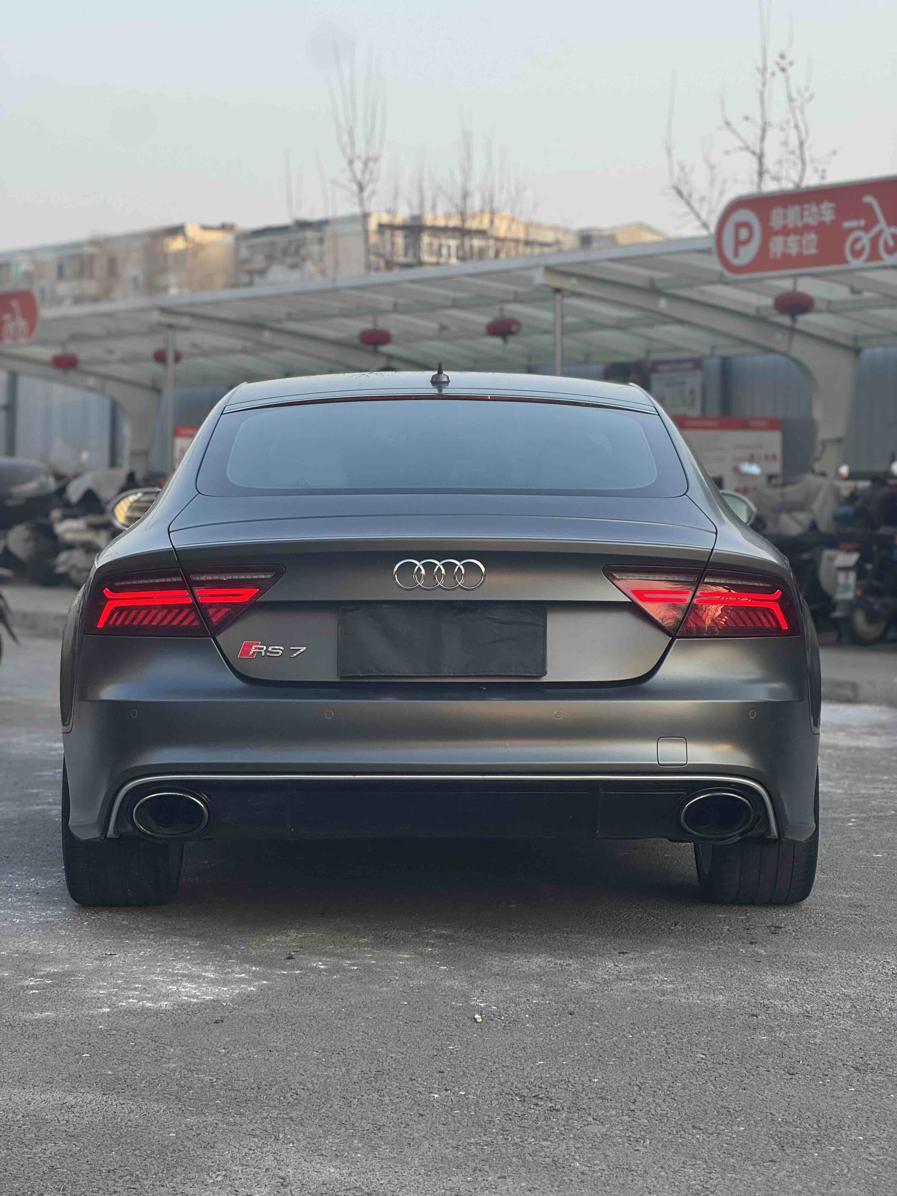 Audi RS 7 2019 car image #3