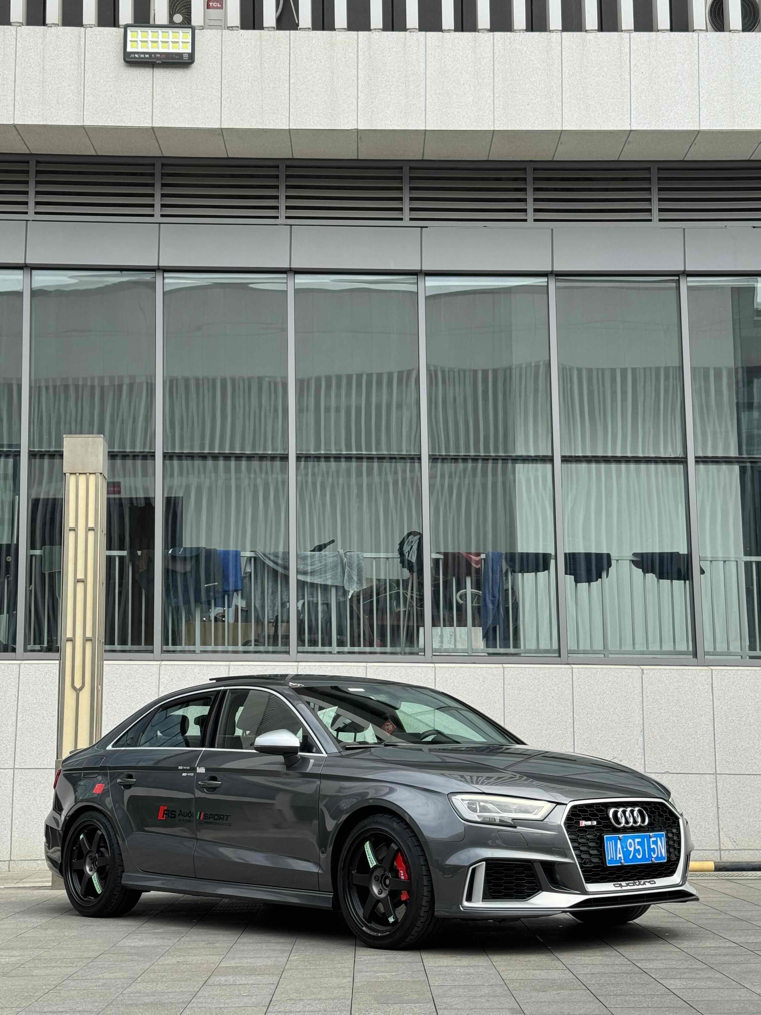 Audi RS 3 2018 #3 Audi RS 3 2018 immagine di auto #3